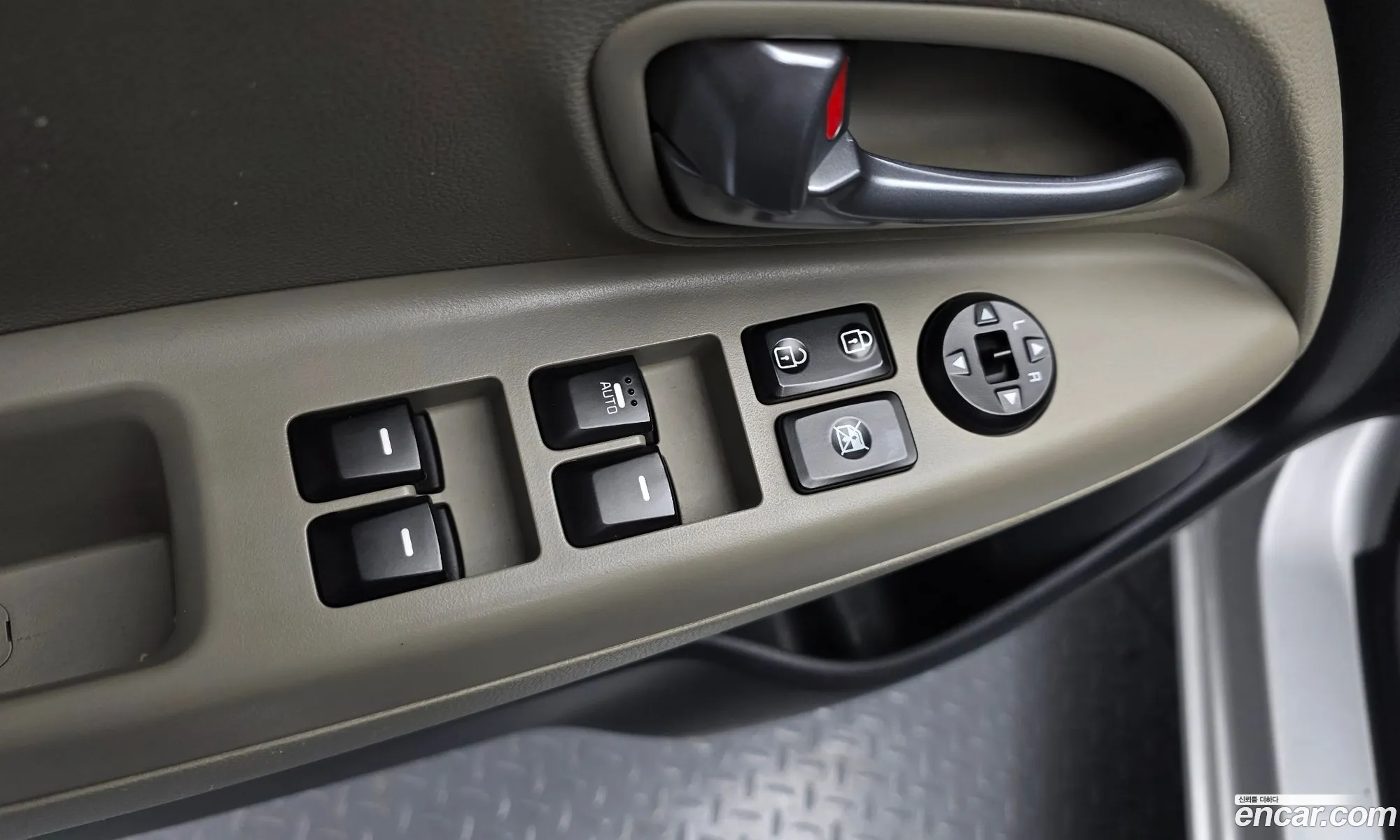 Kia Pride 2015 — 2