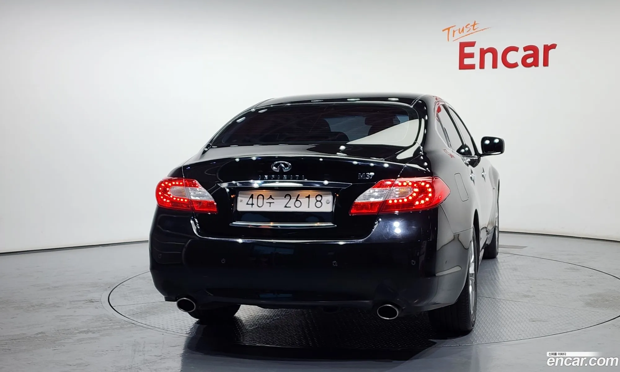 Infiniti M37