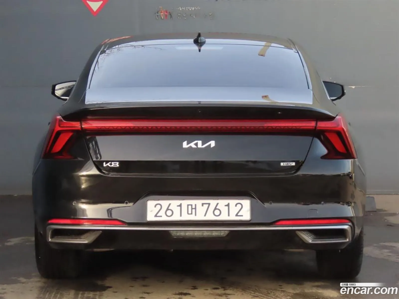 Kia K8 Hybrid 2022 — 17