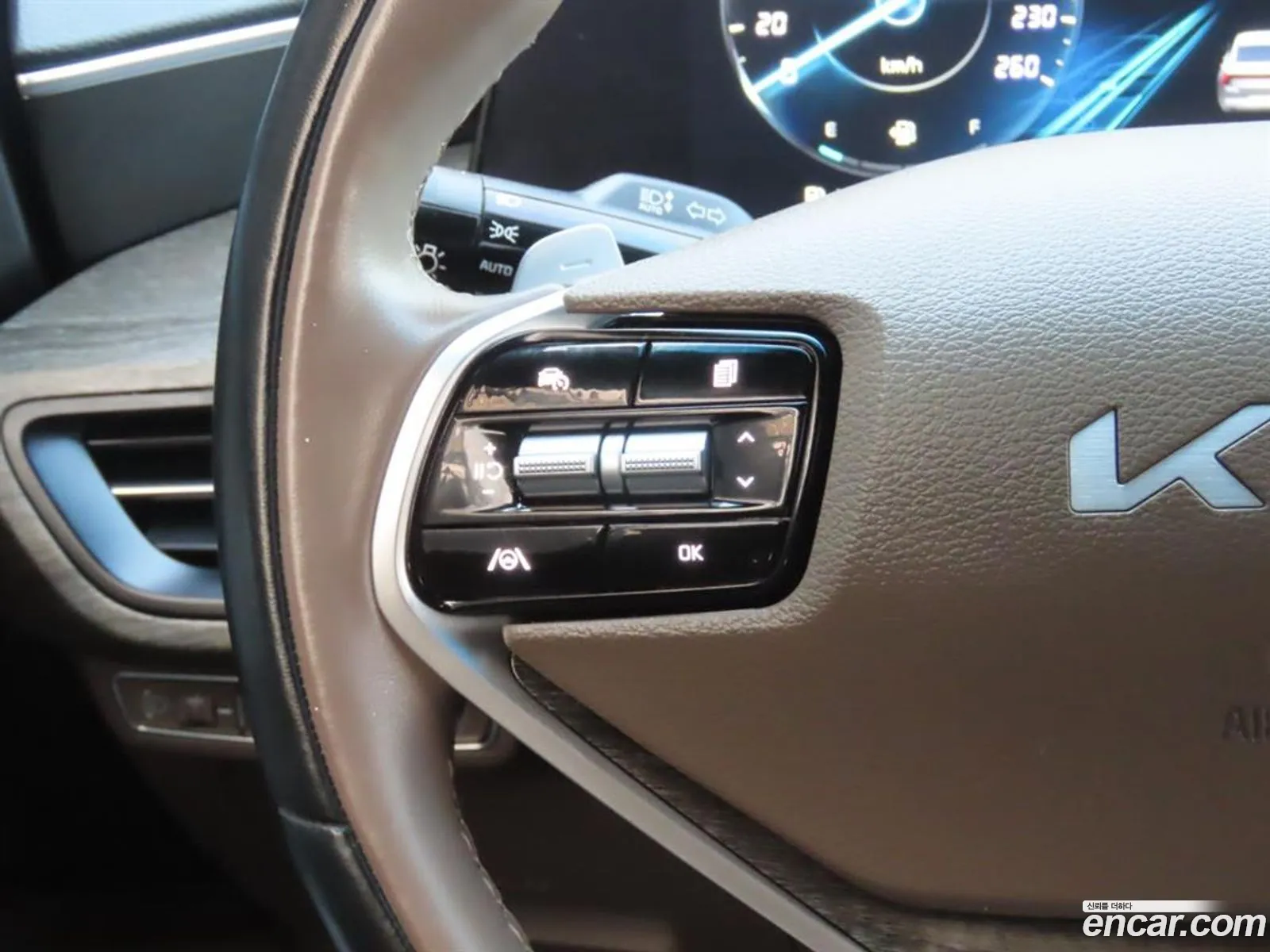 Kia K8 Hybrid 2022 — 5