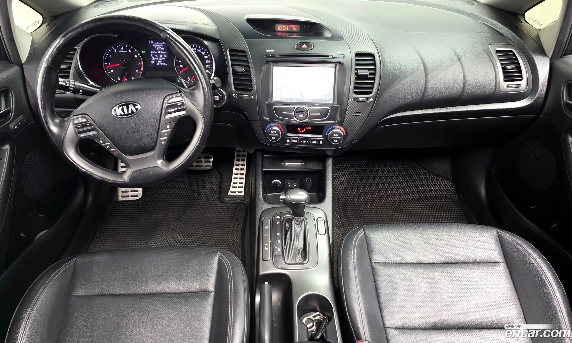 Kia K3 2013 — 10