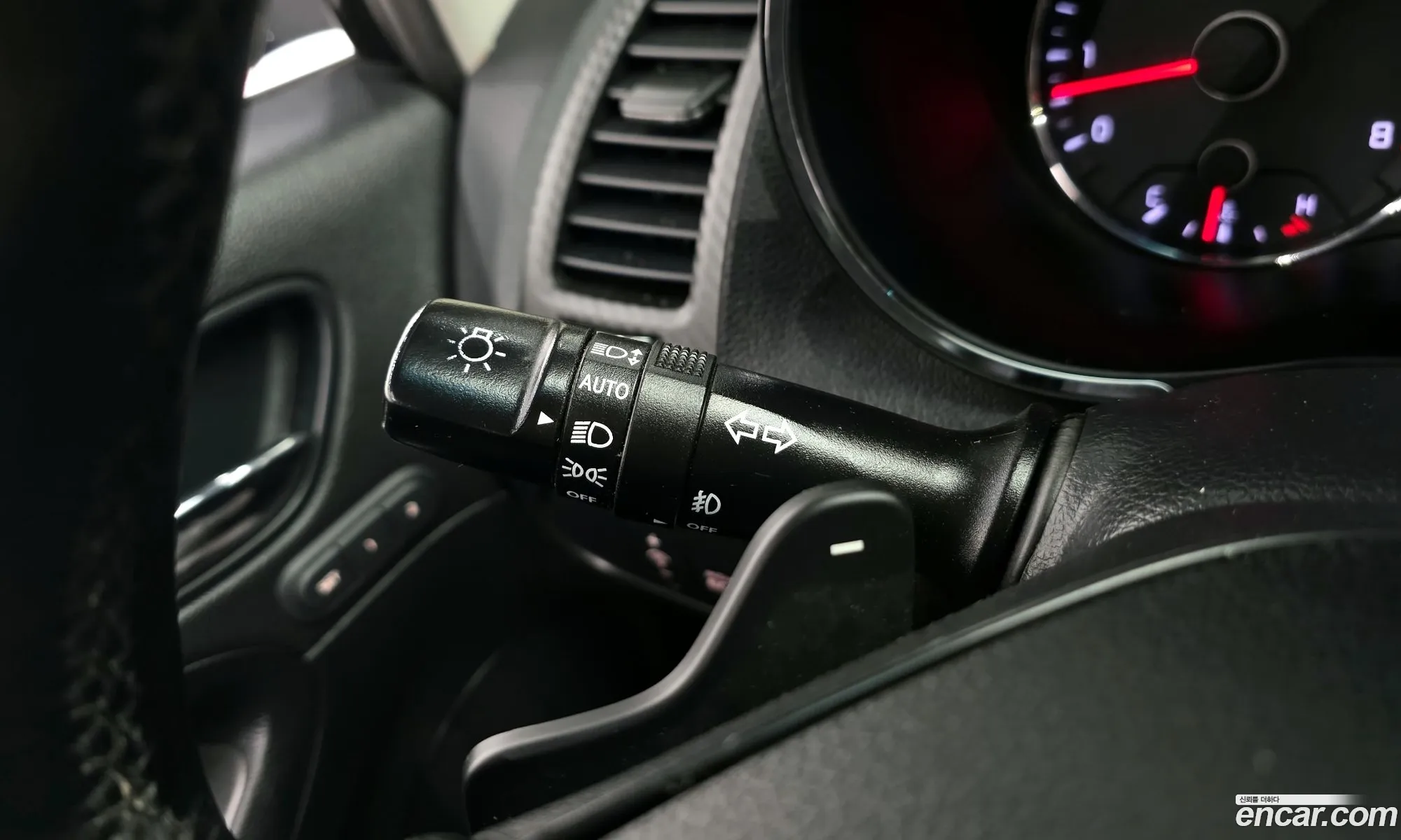 Kia K3 2013 — 3