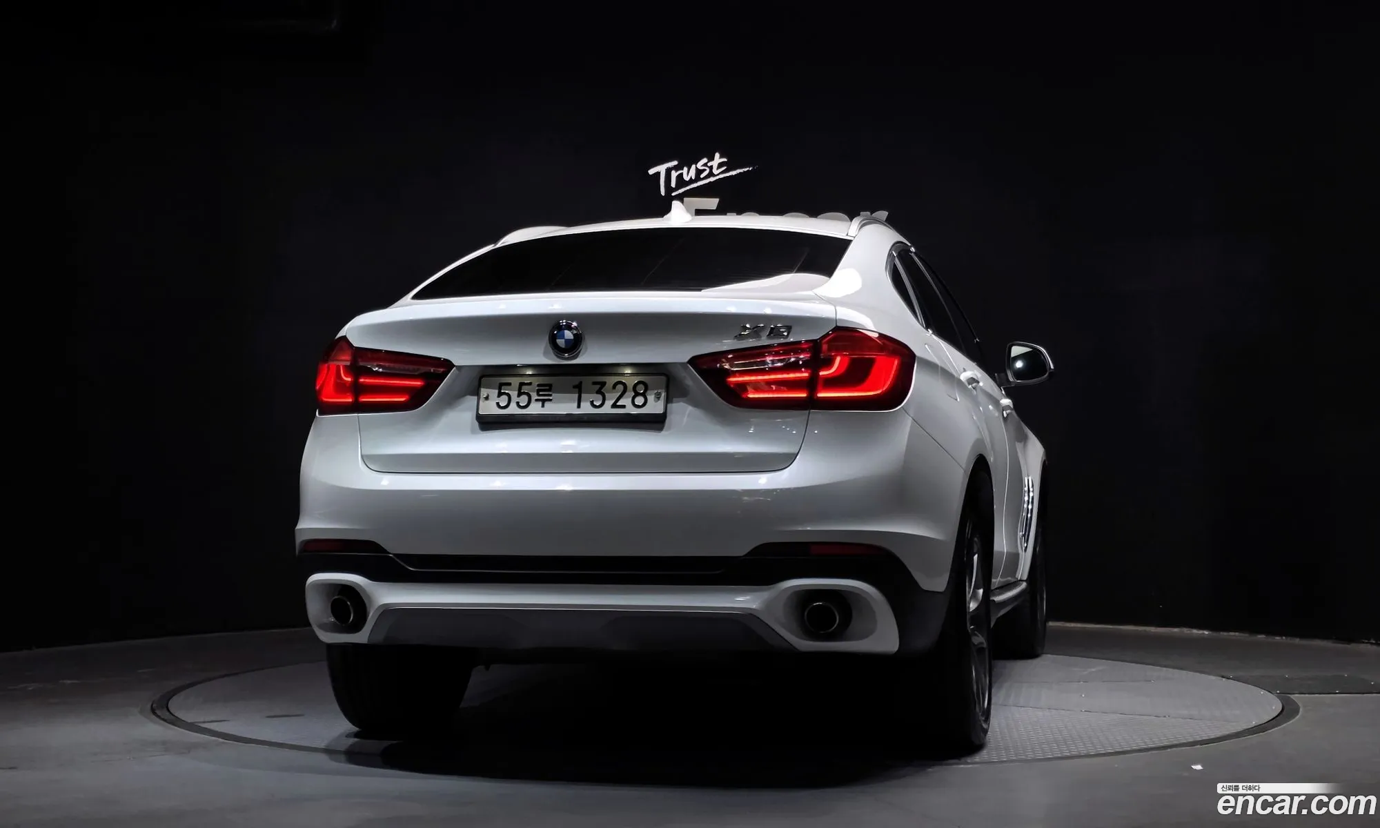 BMW X6 2017 — 2