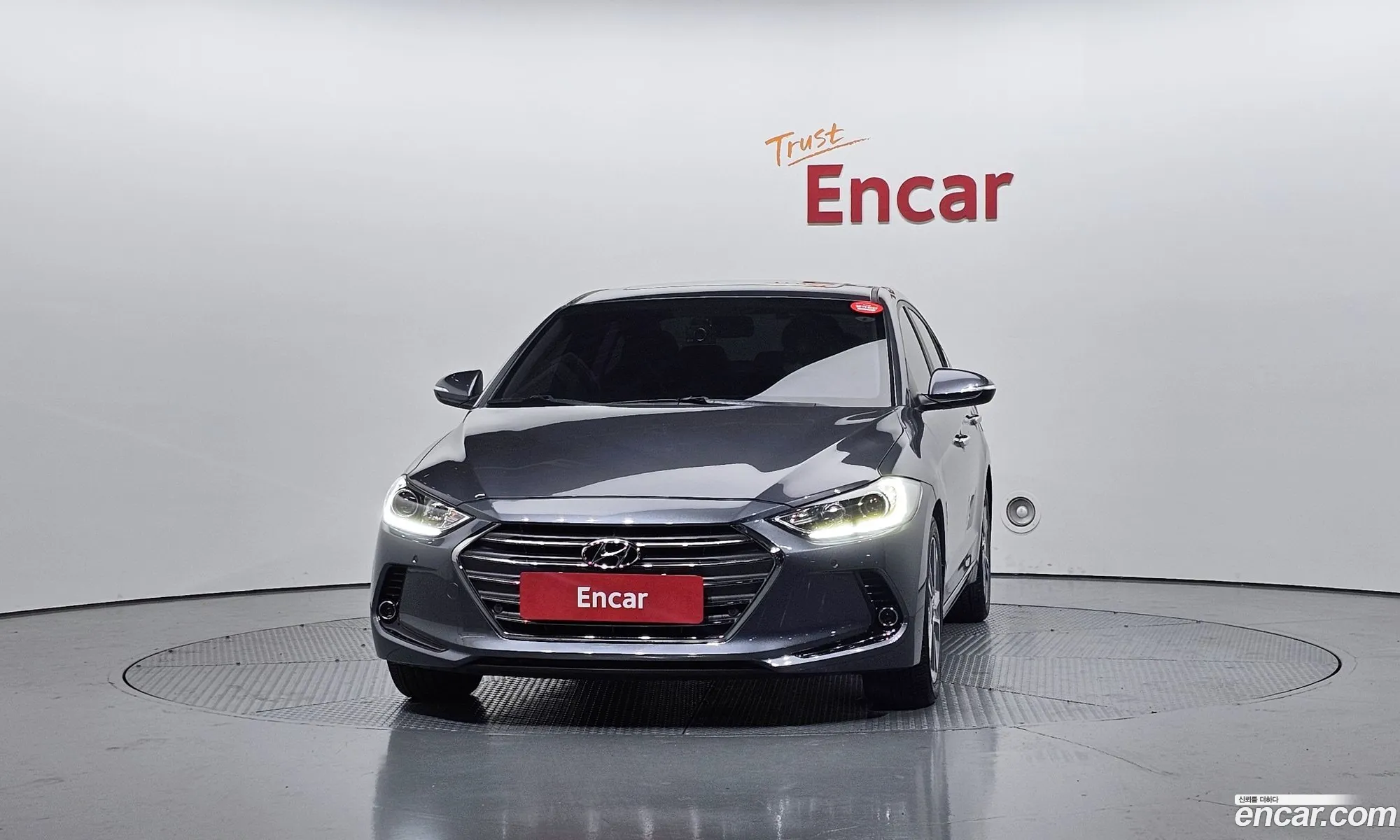 Hyundai Elantra AD 2016 — 10