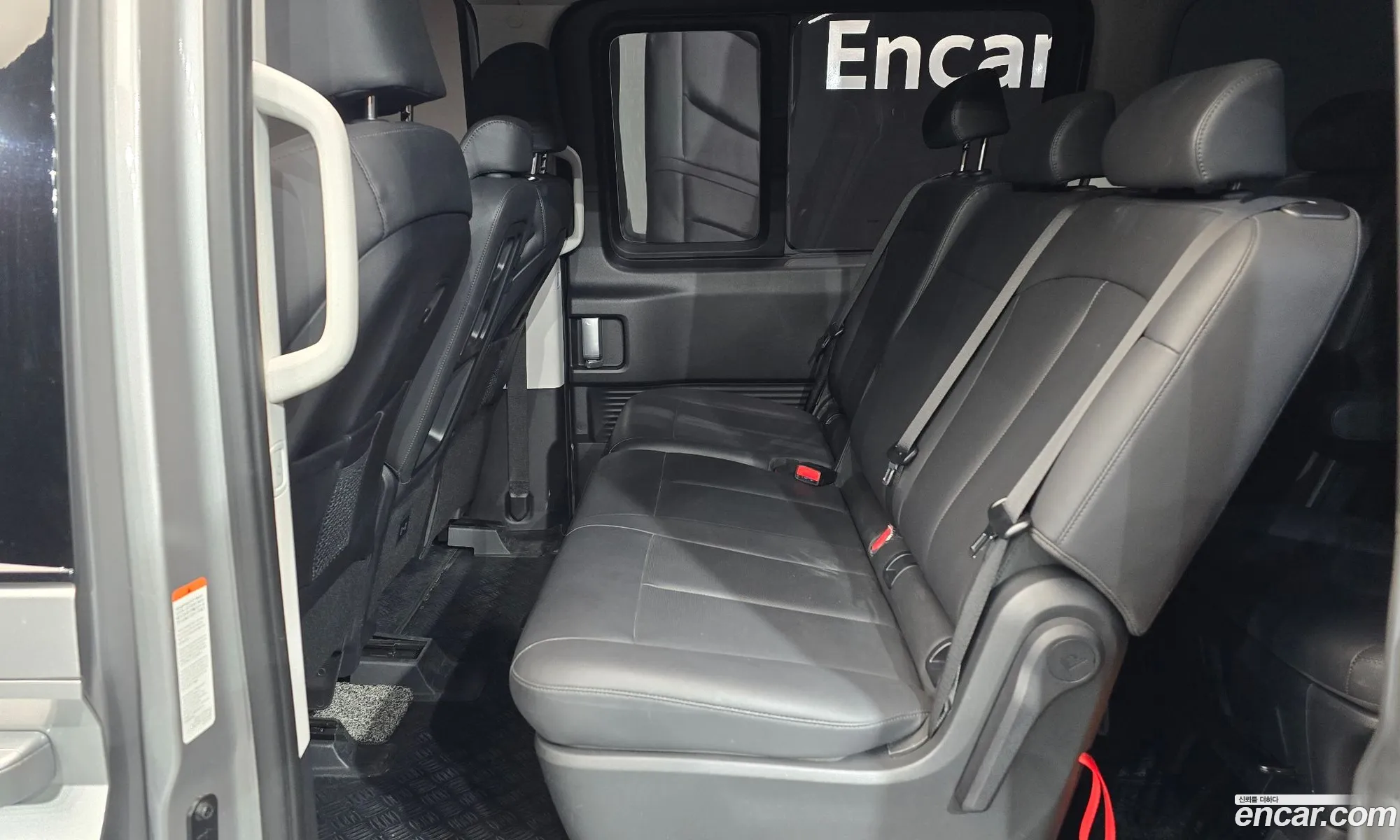 Hyundai Staria 2024 — 9