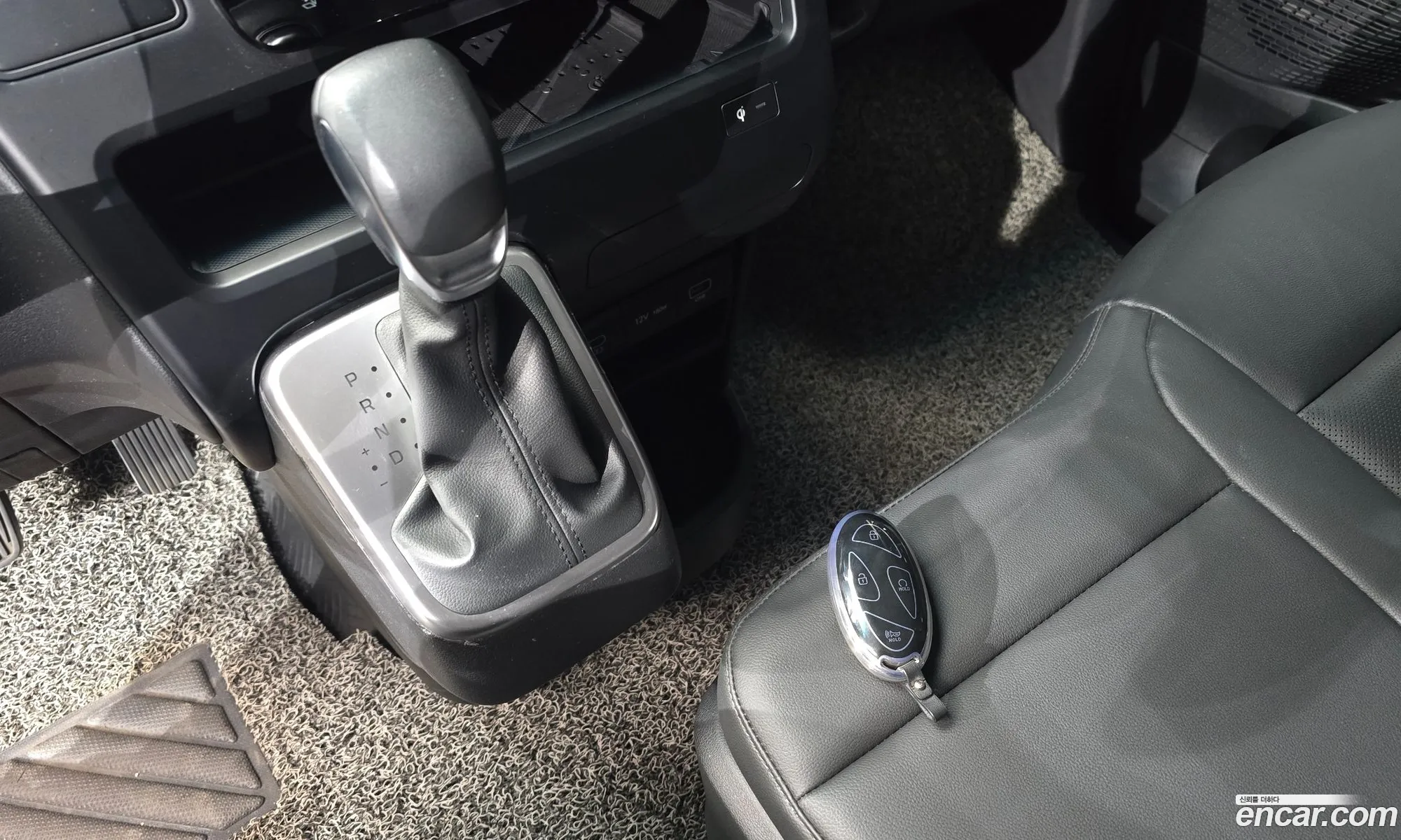 Hyundai Staria 2024 — 19