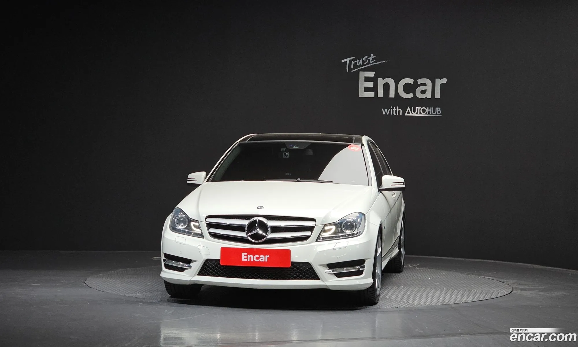 Mercedes-Benz C-Class W204 2012 WDDGF4JB3CA689296 — 2