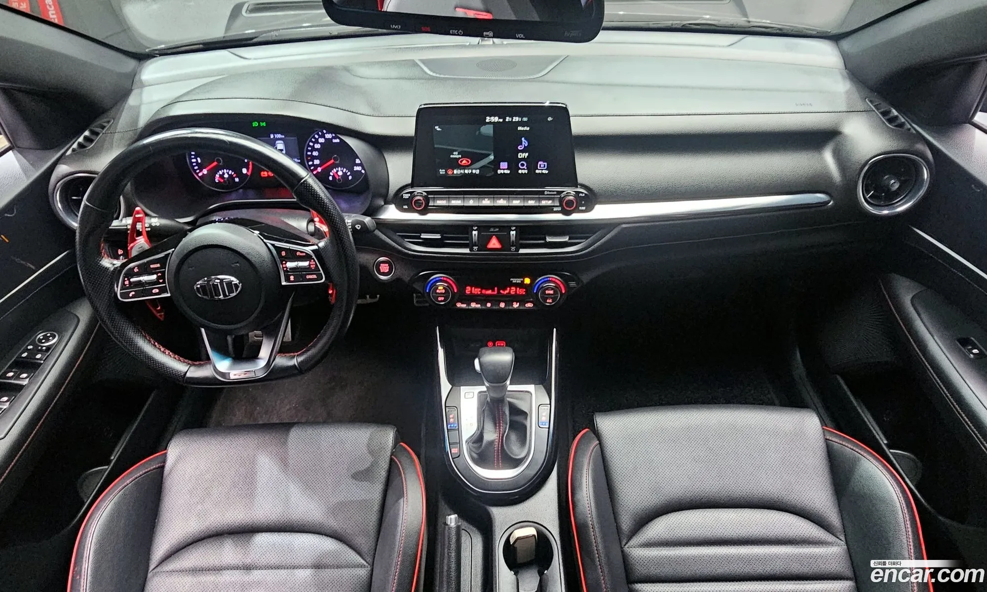 Kia K3 2019 — 17