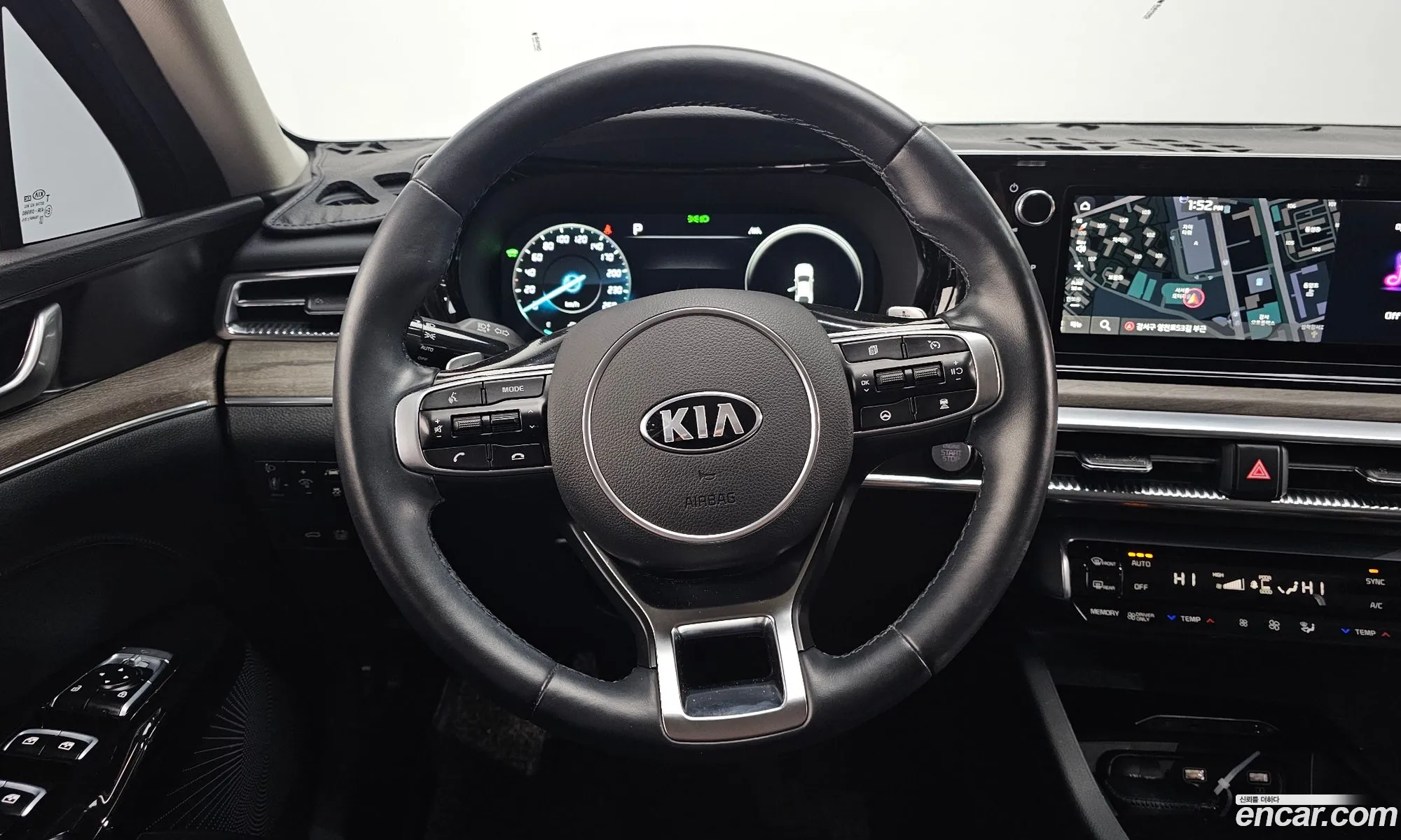 Kia K5 Hybrid 2021 — 18