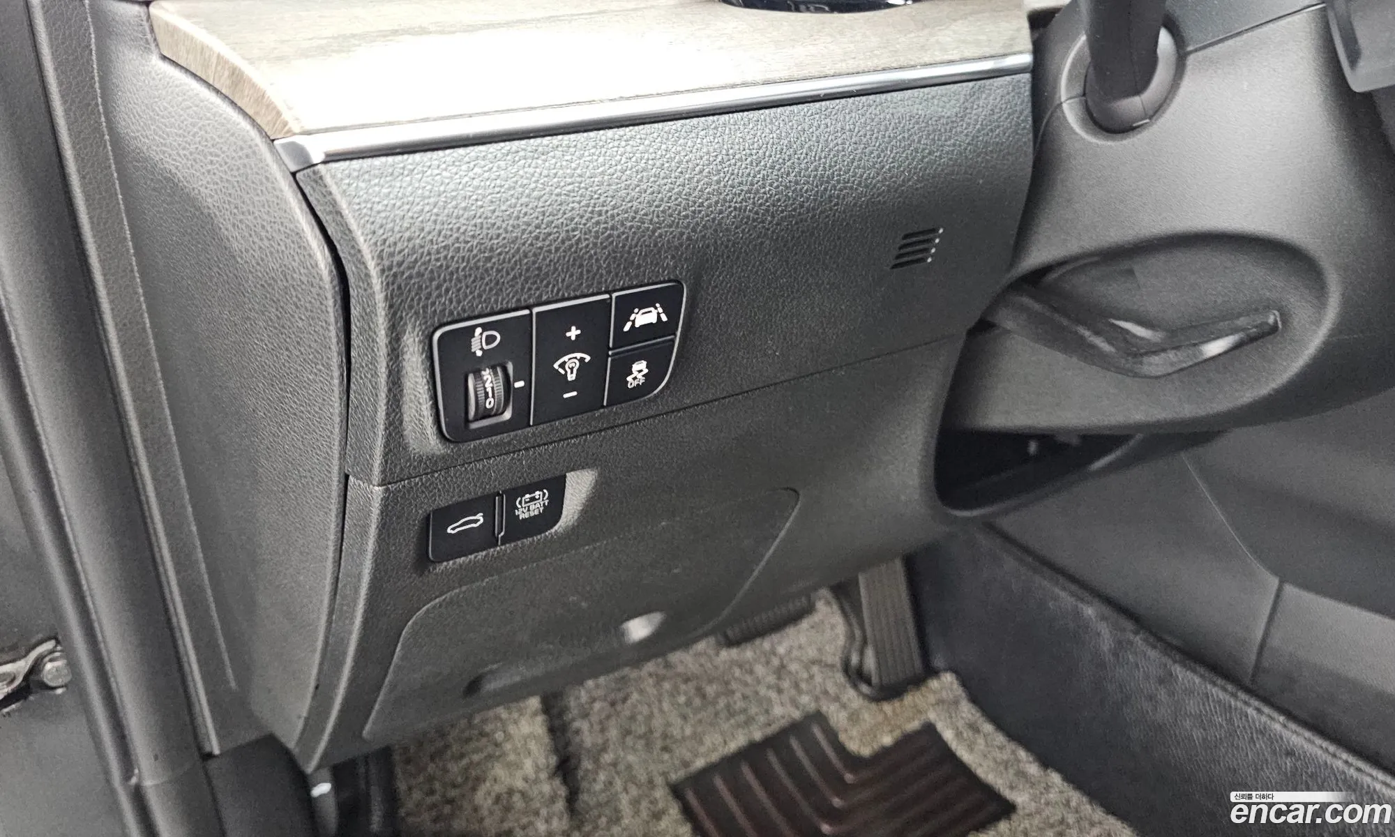 Kia K5 Hybrid 2021 — 11