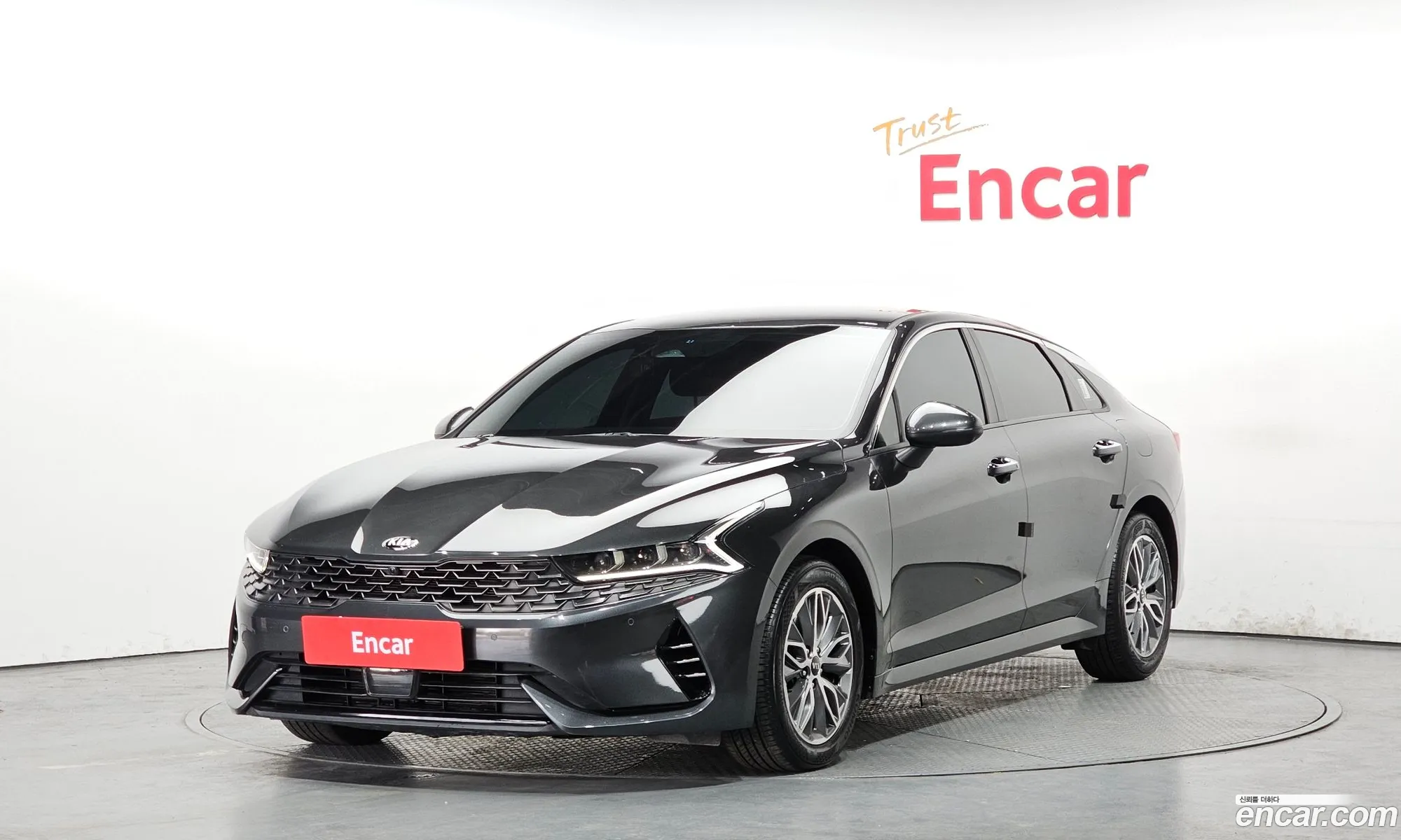 Kia K5 Hybrid 2021 — 20