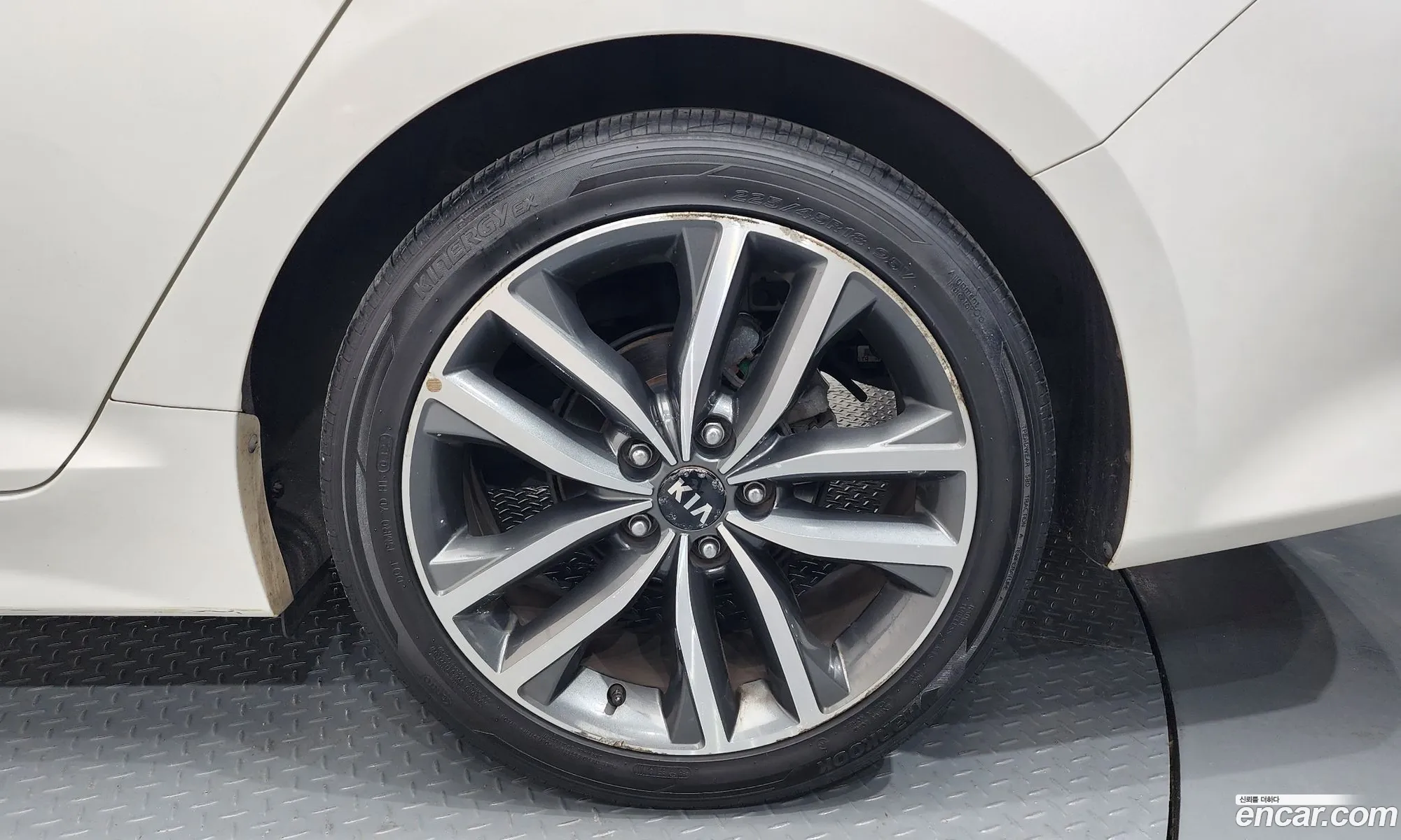 Kia K5 2013 — 2