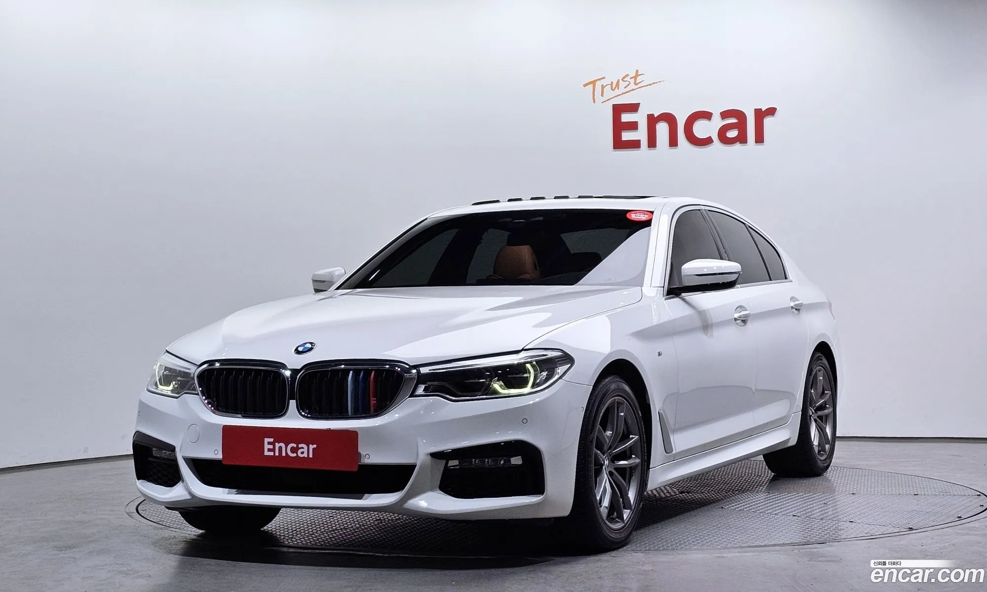 BMW 5 Series 2018 WBAJC5100JG861899 — 17