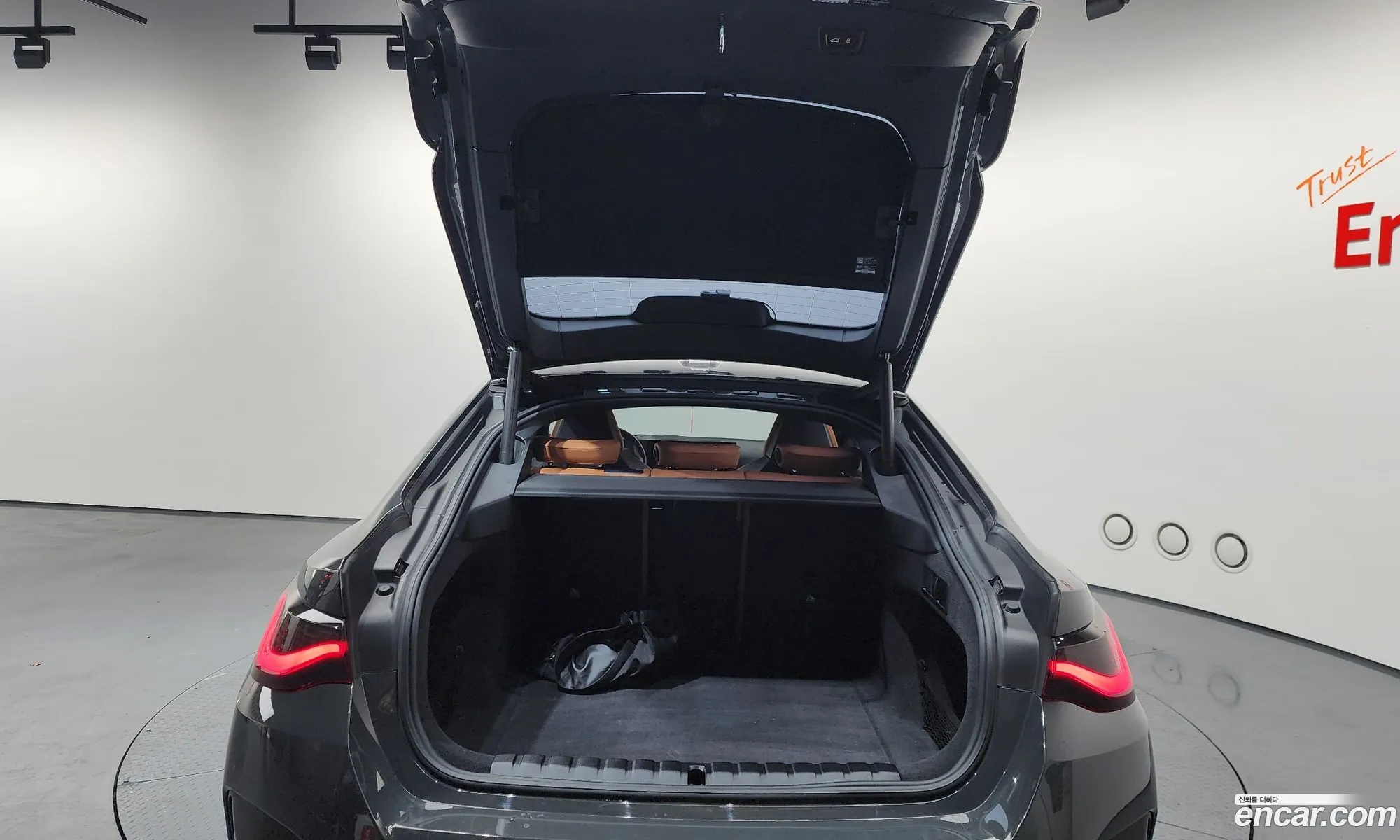 BMW i4 2023 WBY31AW05PFP05759 — 20