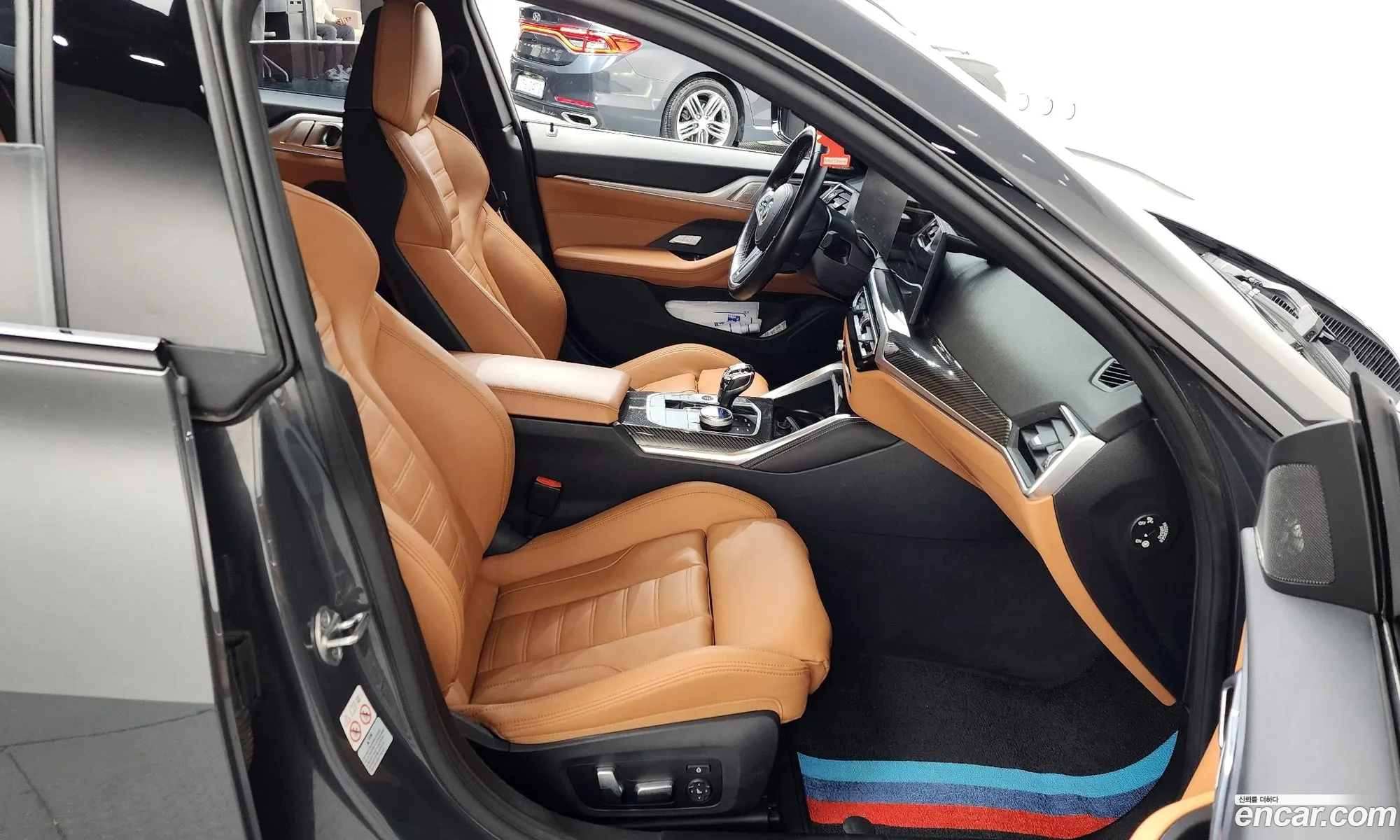 BMW i4 2023 WBY31AW05PFP05759 — 10