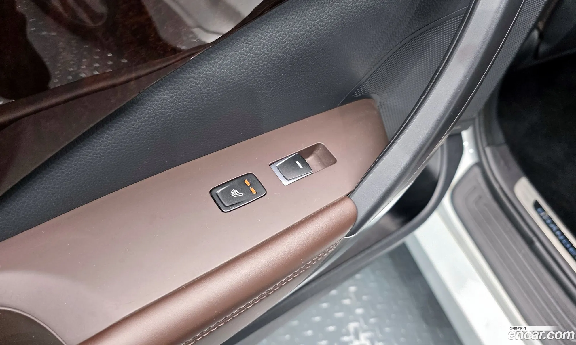 Hyundai Grandeur HG Hybrid 2016 — 12