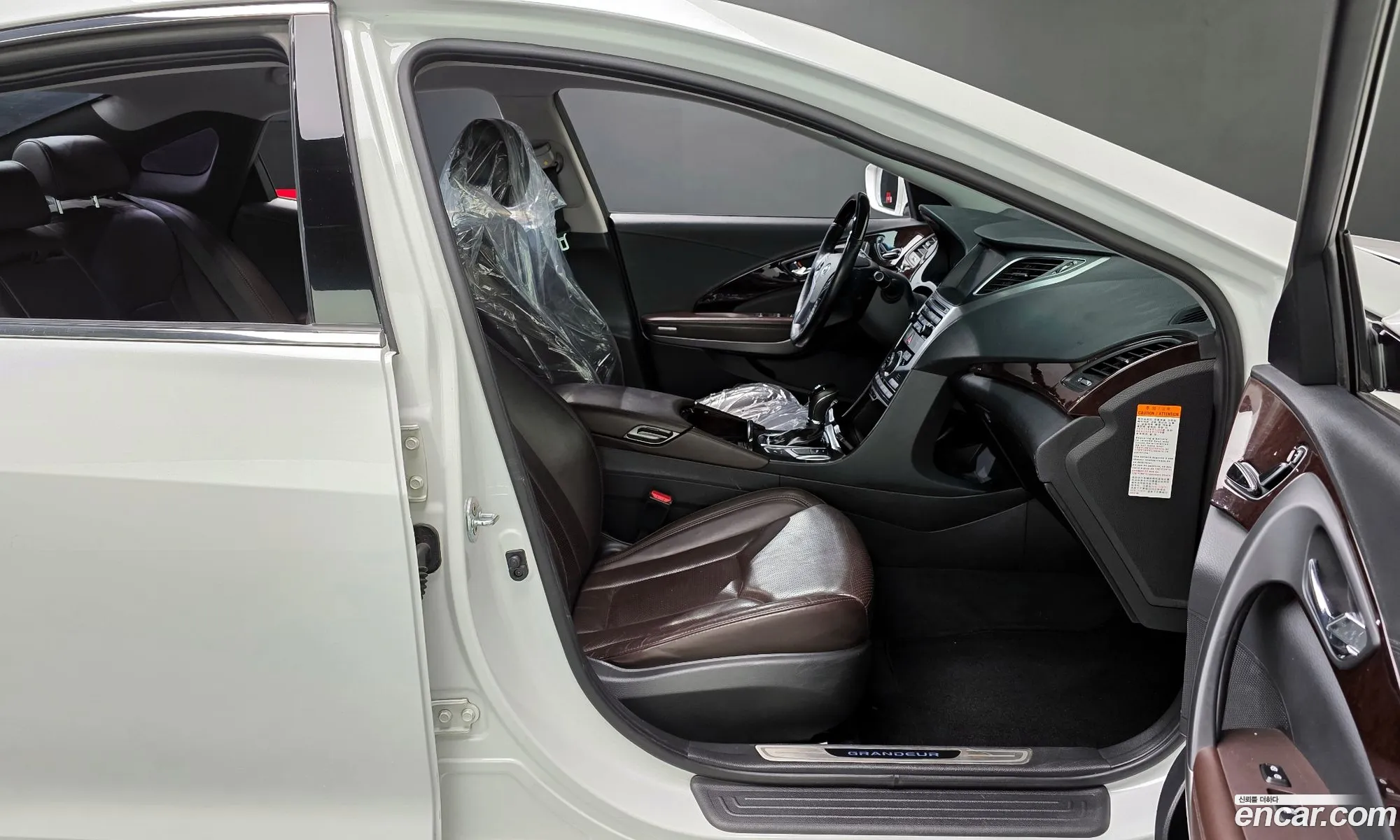 Hyundai Grandeur HG Hybrid 2016 — 3