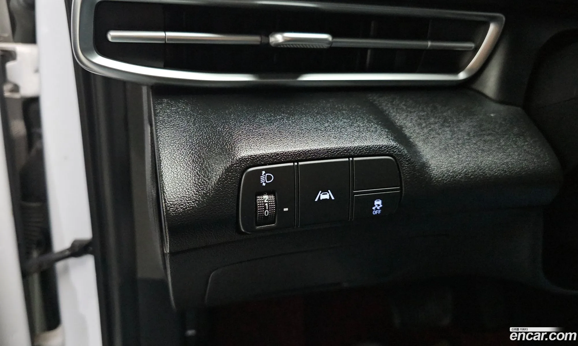 Hyundai Elantra 2020 — 18