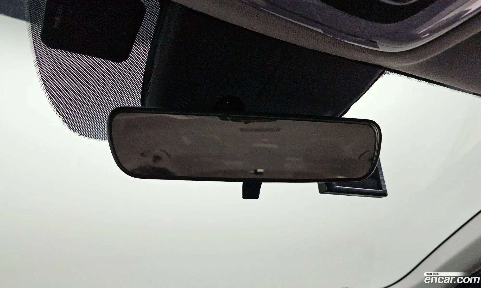 Hyundai Elantra 2020 — 15