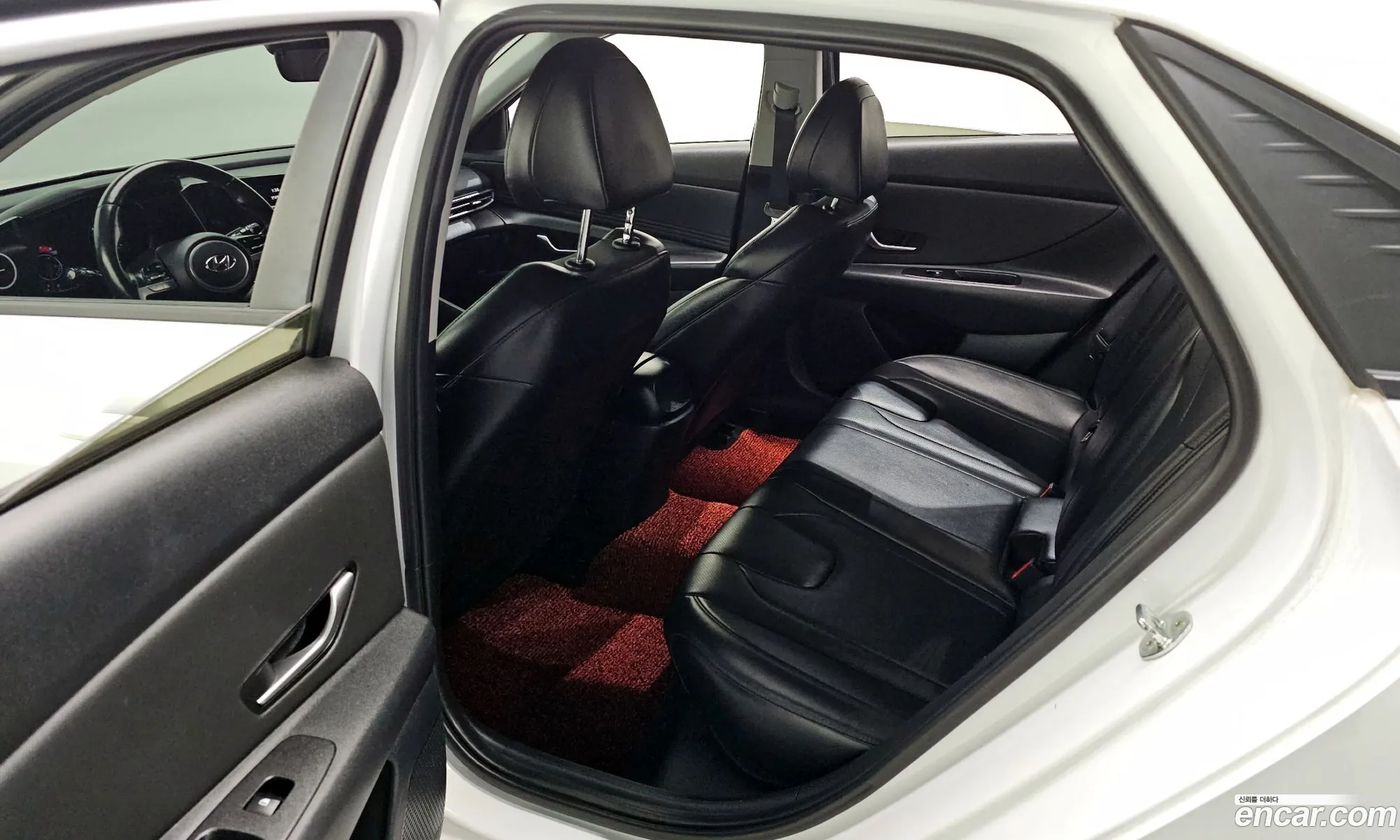 Hyundai Elantra 2020 — 8