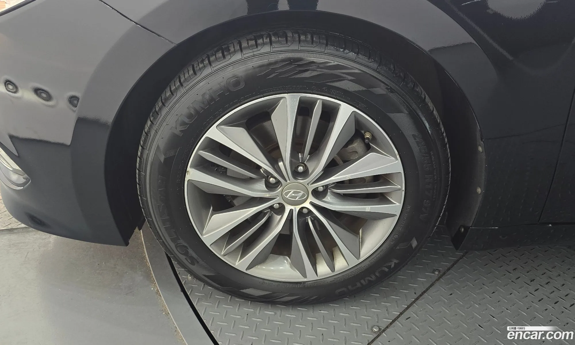 Hyundai Grandeur HG 2016 — 3