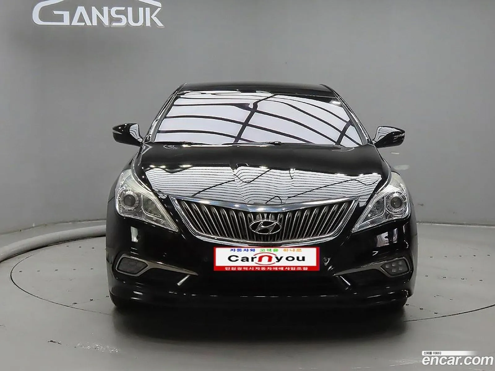 Hyundai Grandeur HG 2016 — 15