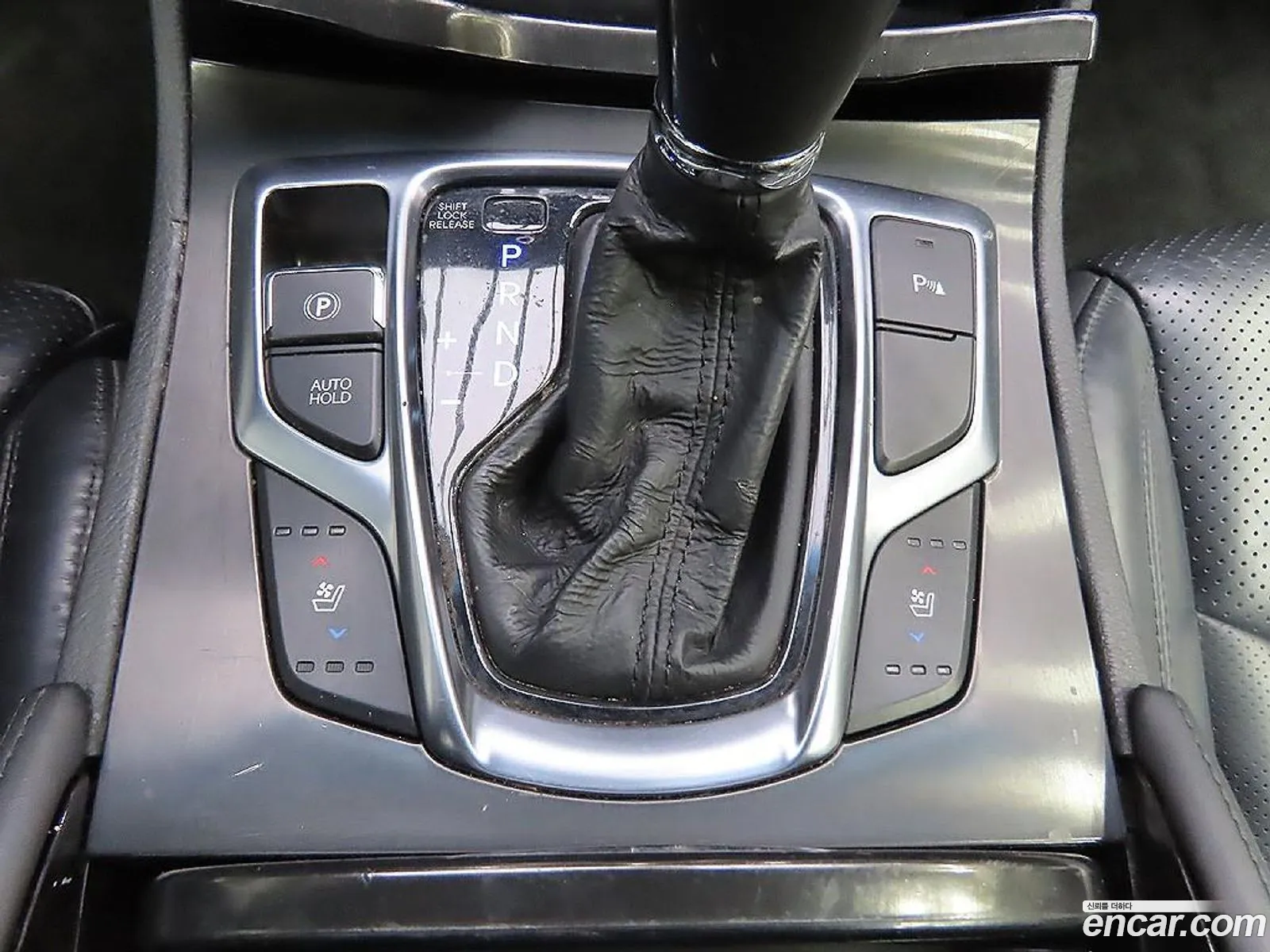 Hyundai Grandeur HG 2016 — 10