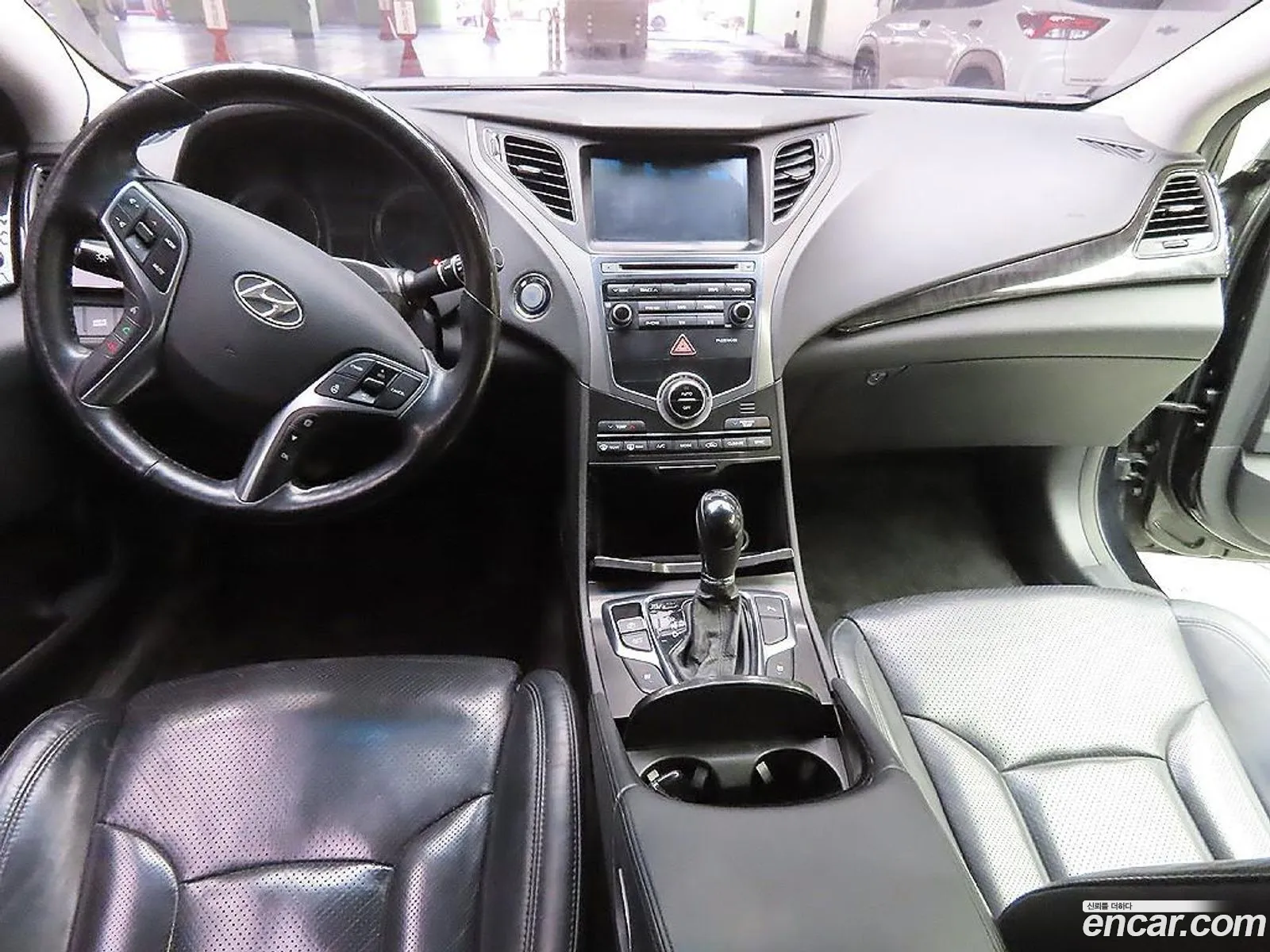 Hyundai Grandeur HG 2016 — 4