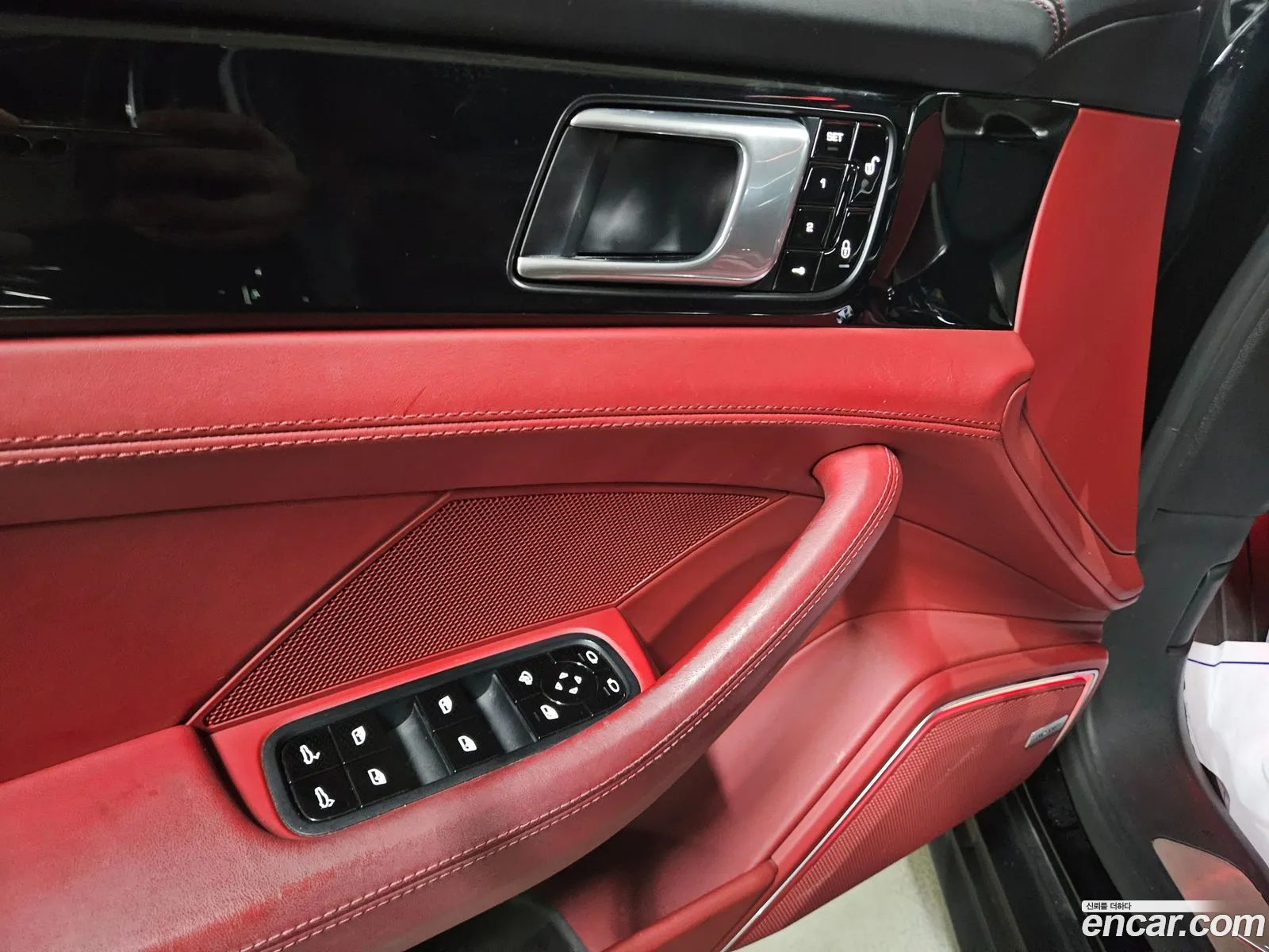 Porsche Panamera 2018 — 10