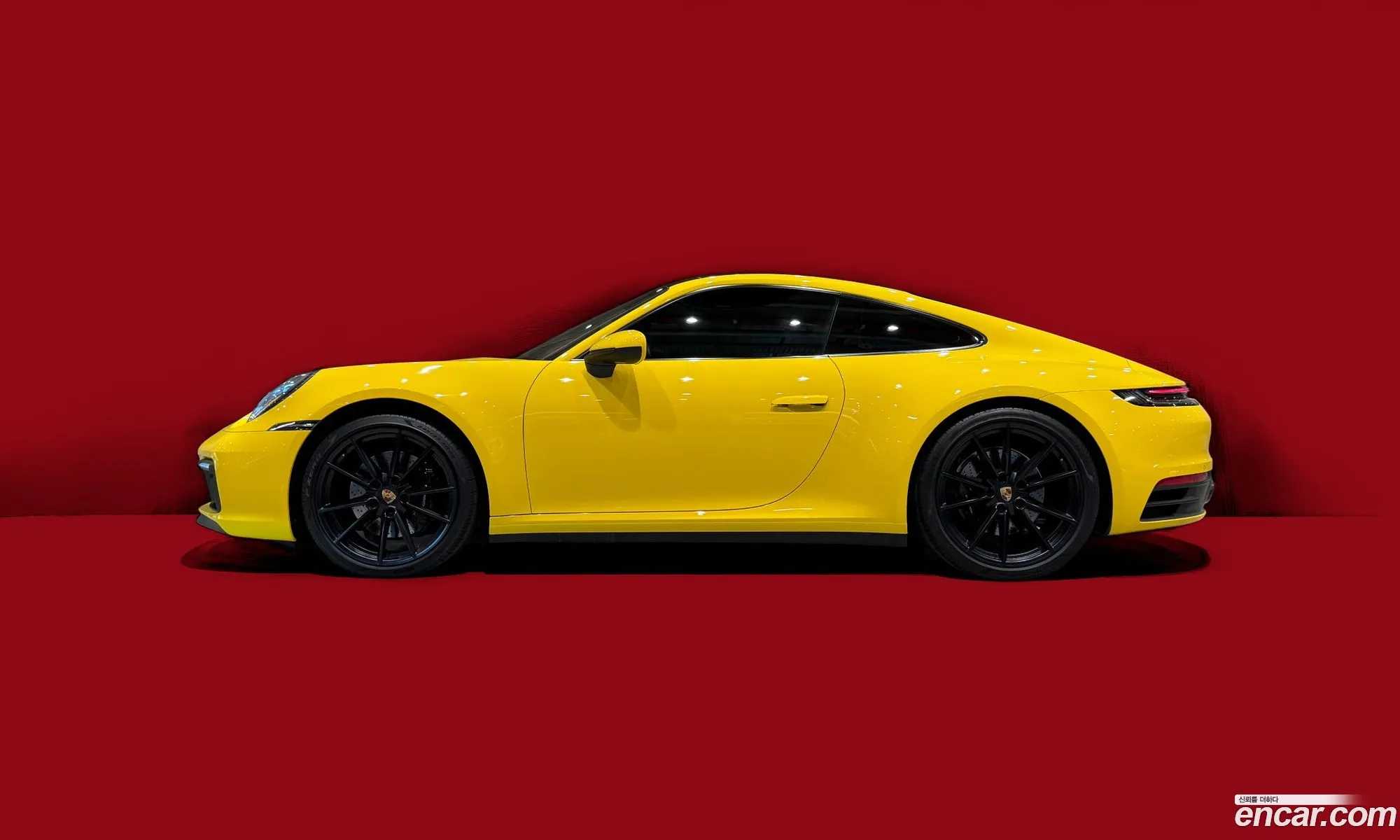 Porsche 911 2020 — 19