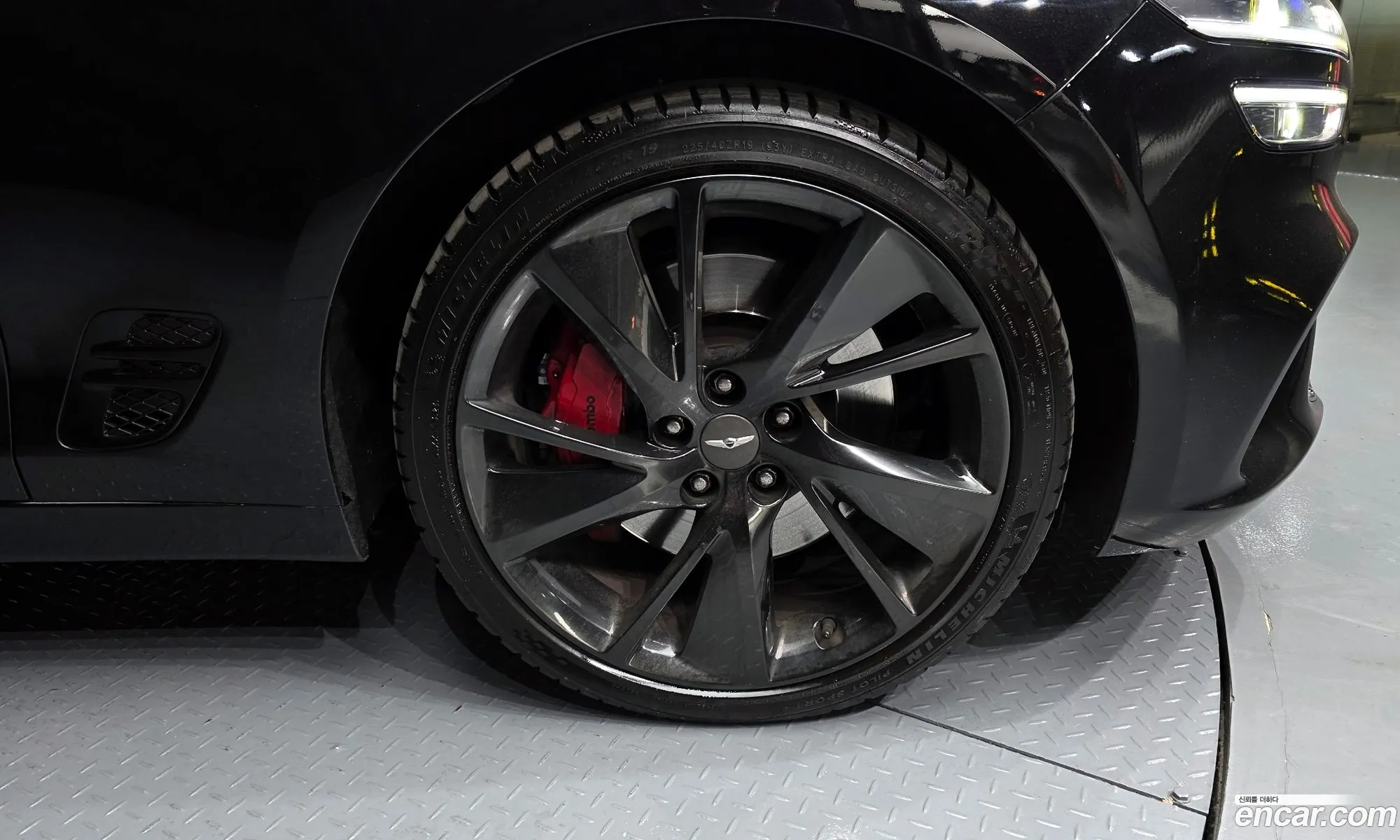 Genesis G70 2021 — 4