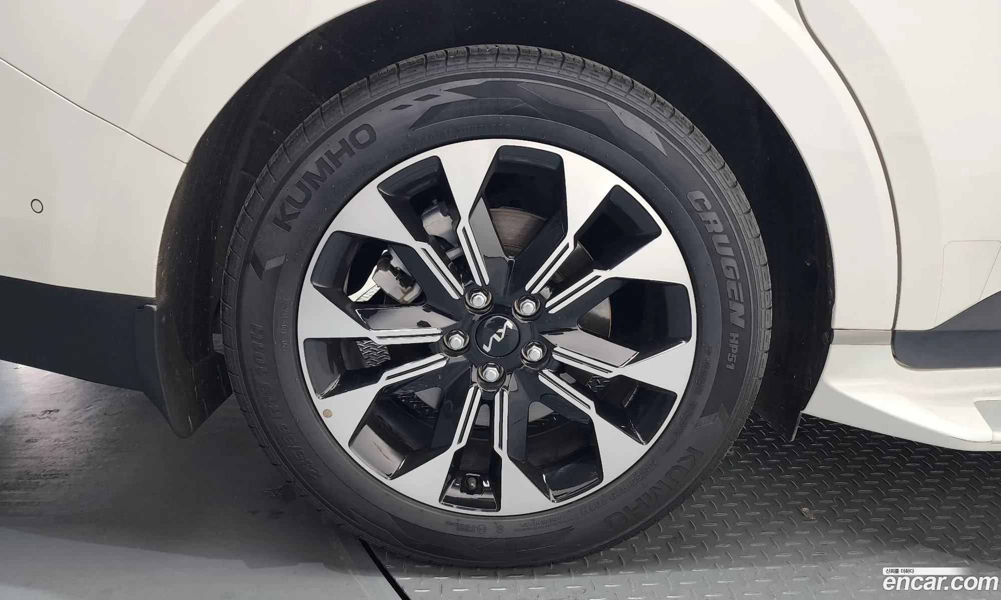Kia Carnival 2021 — 2