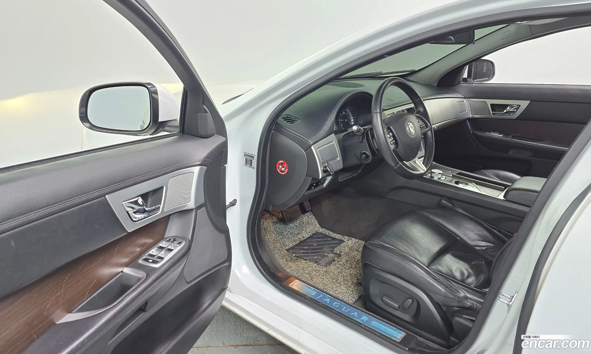 Jaguar XF 2013 SAJAA0566DDS99265 — 6