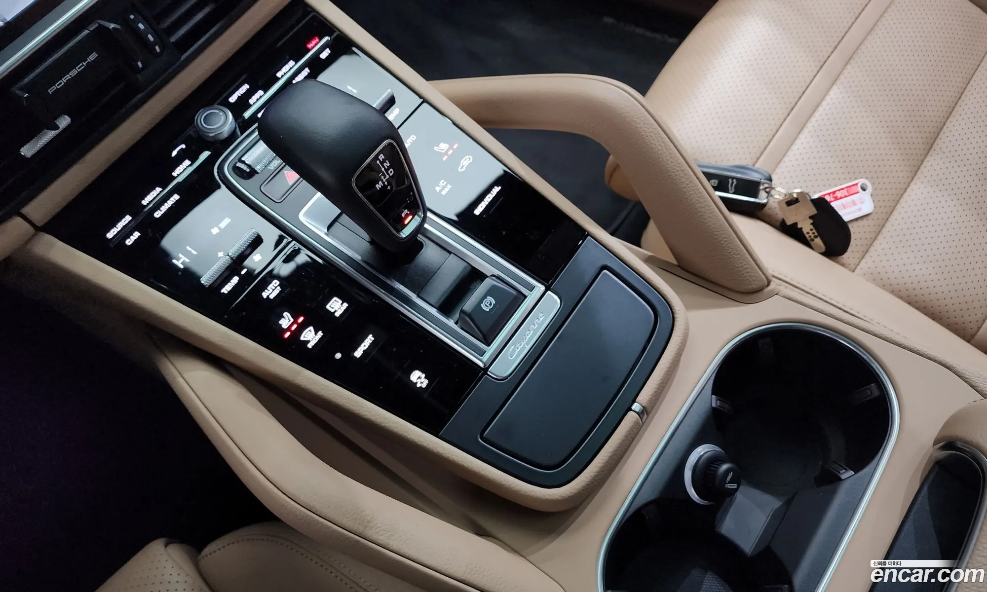 Porsche Cayenne 2022 — 16