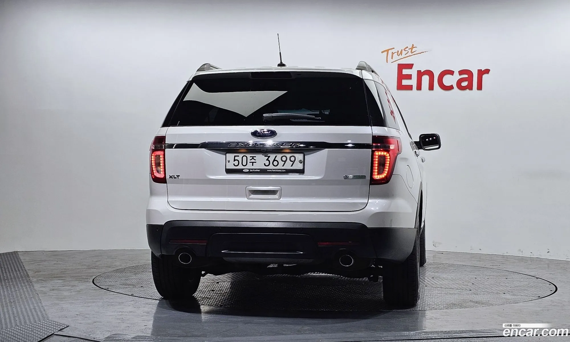 Ford Explorer 2015 1FM5K7D93FGB86260 — 5
