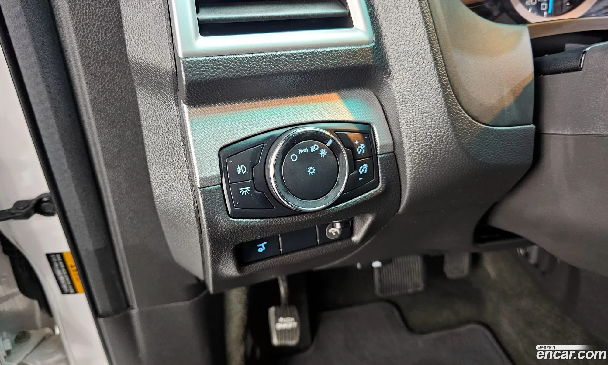 Ford Explorer 2015 1FM5K7D93FGB86260 — 6