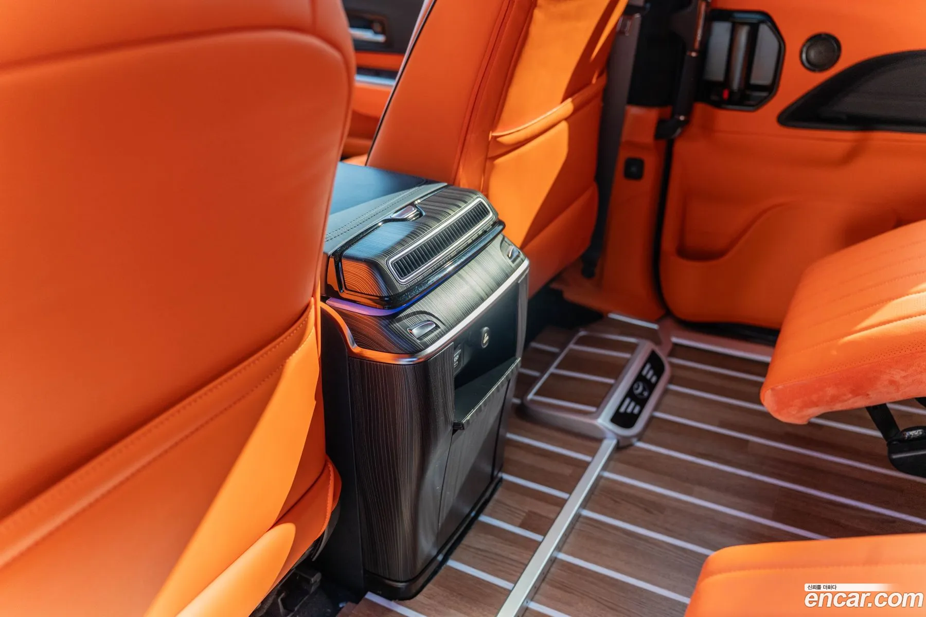 Toyota Sienna 2025 — 5