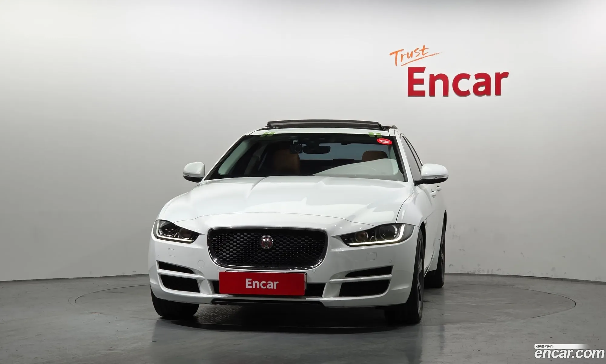 Jaguar XE 2019 SAJAB4BNXKCP46098 — 6