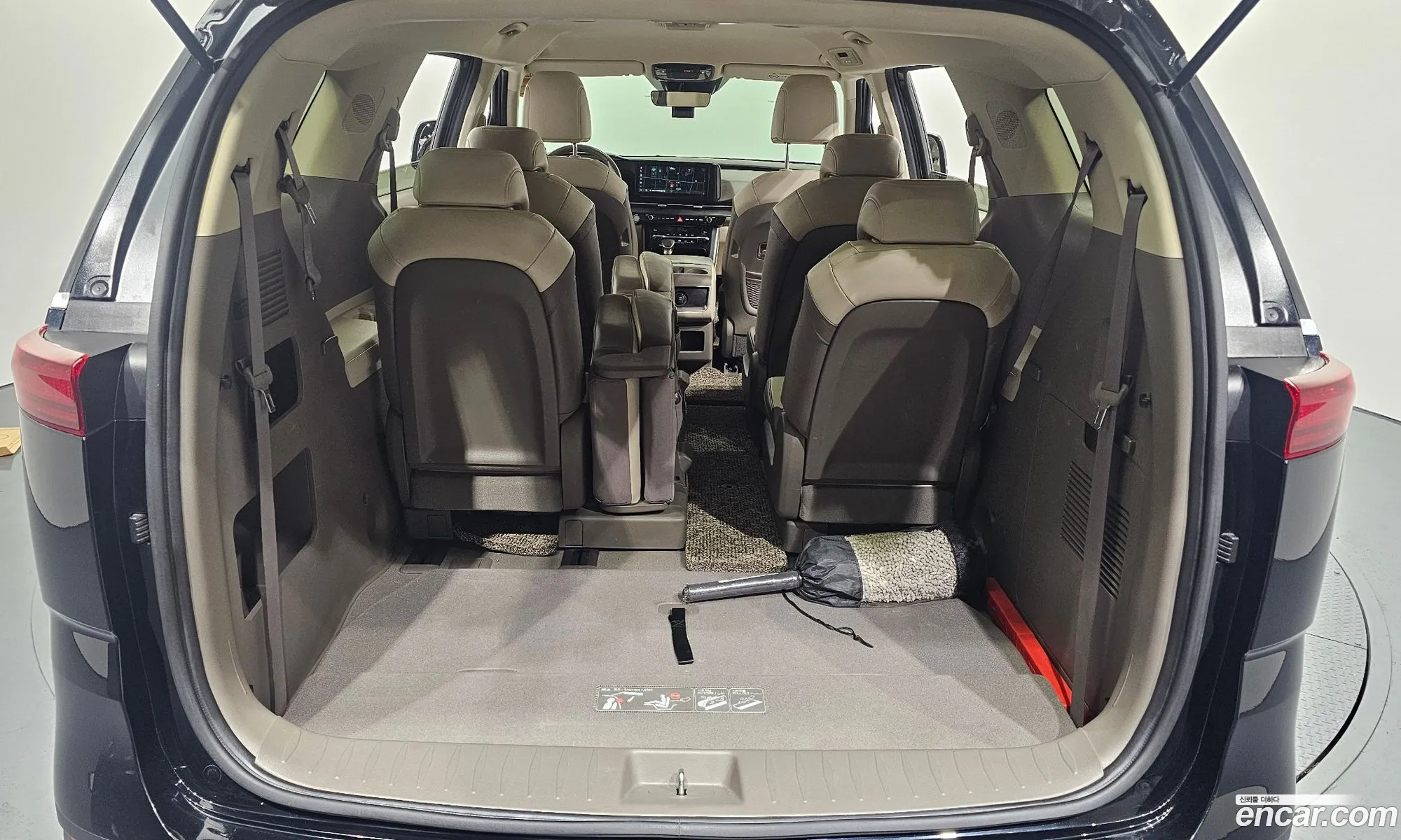 Kia Carnival 2020 — 12