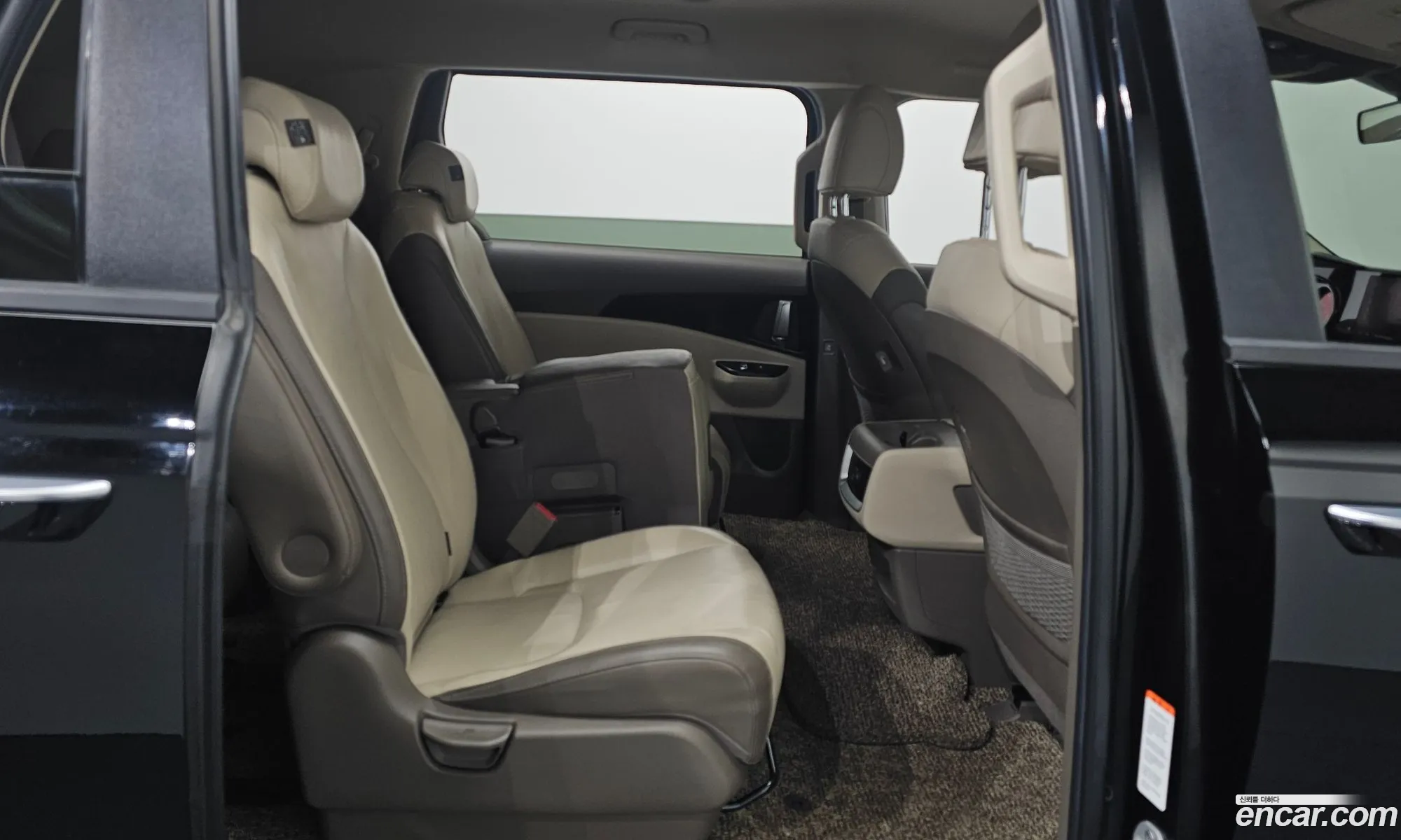Kia Carnival 2020 — 20