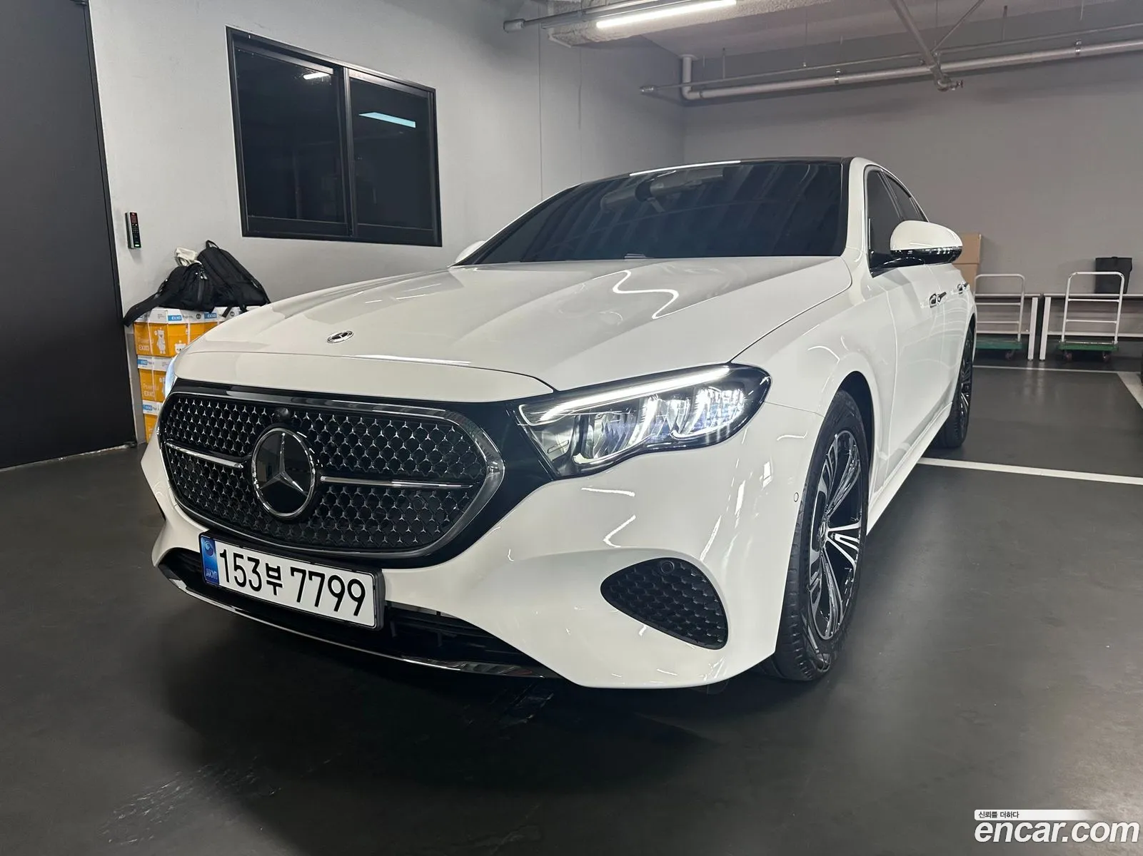 Mercedes-Benz E-Class W214 2025 — 9