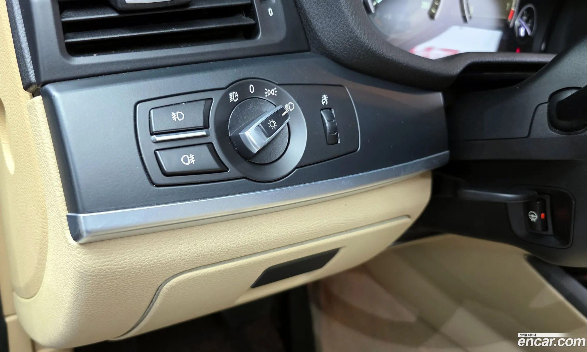 BMW X3 2011 — 16