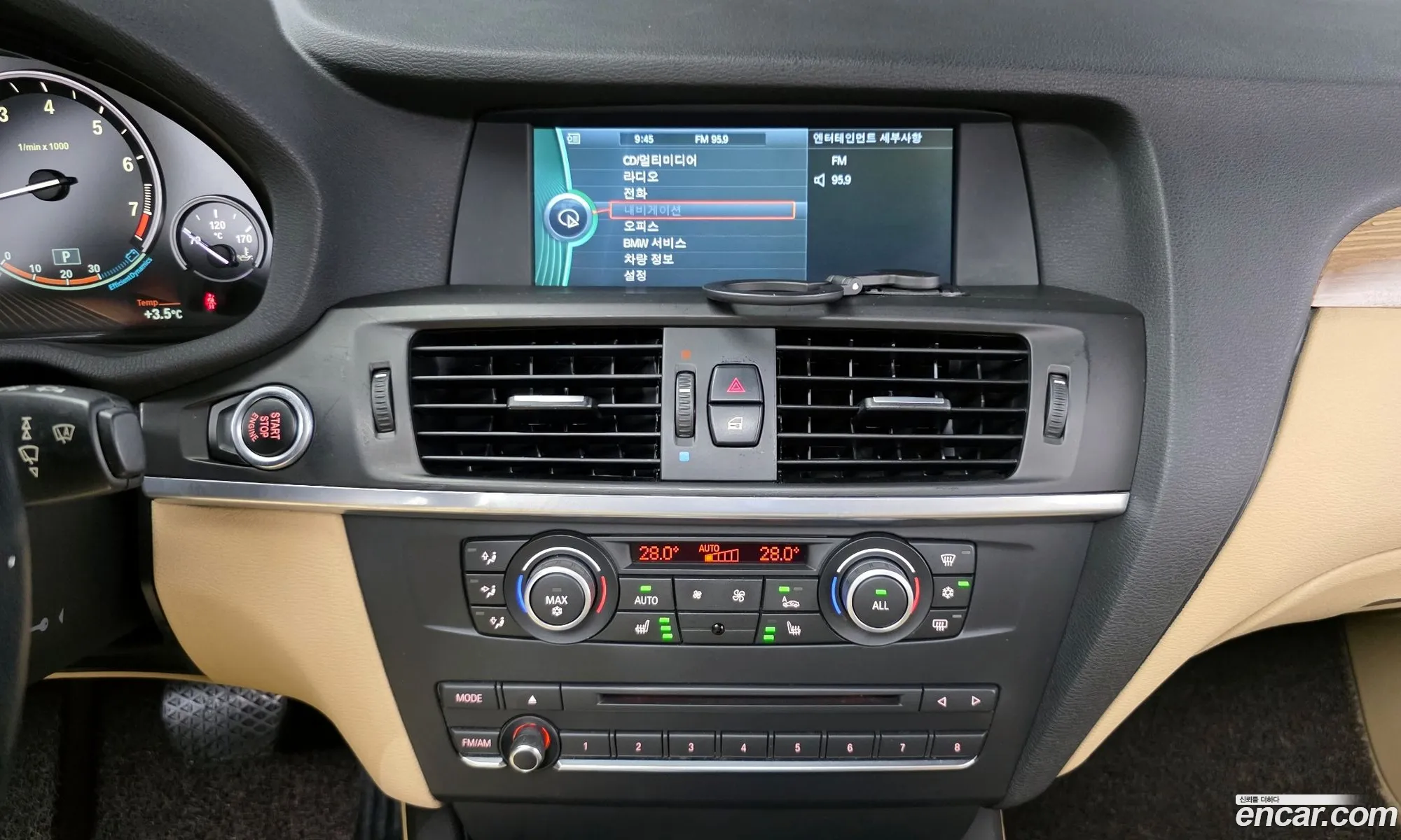 BMW X3 2011 — 19