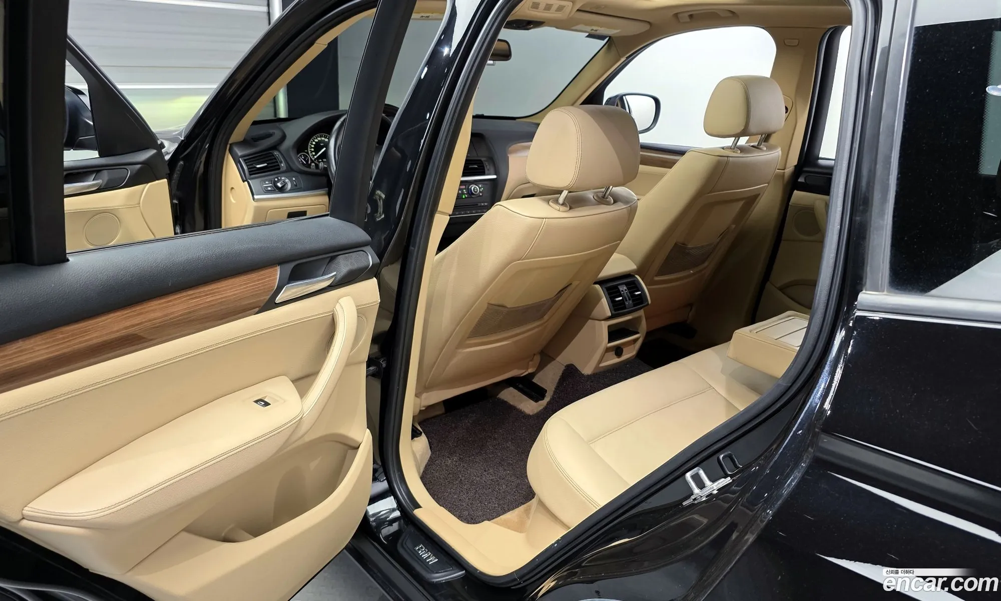 BMW X3 2011 — 17