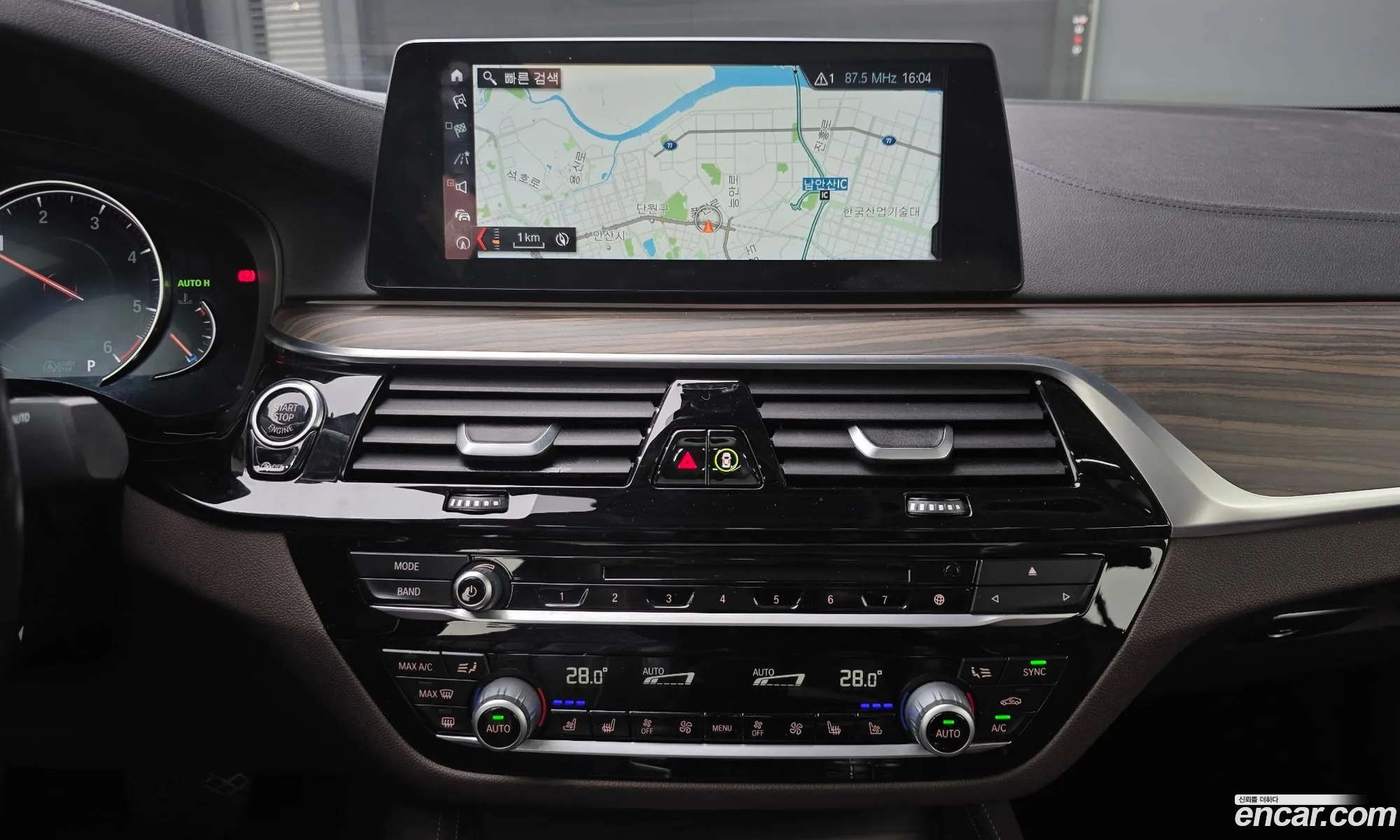 BMW 5 Series 2018 — 9