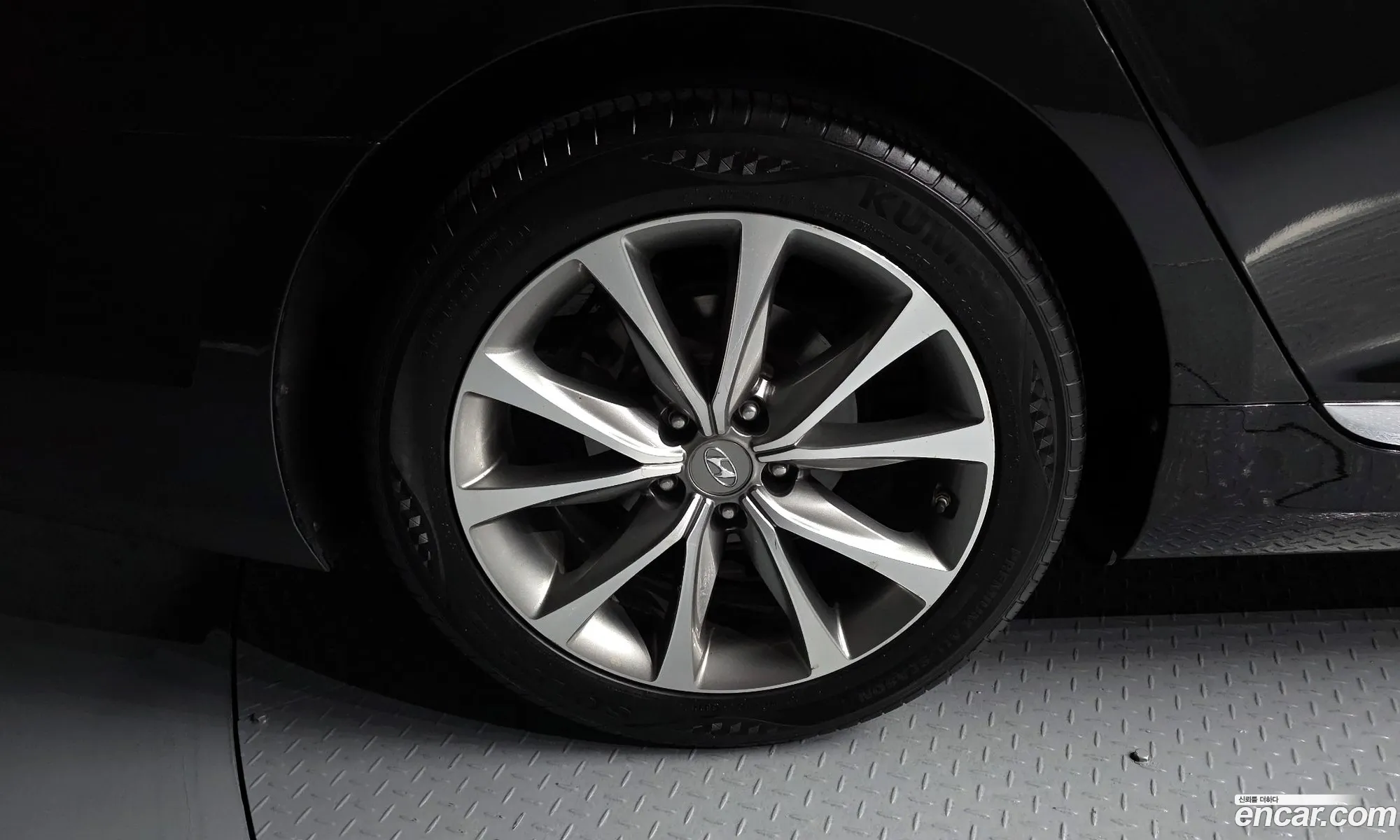 Hyundai Grandeur HG 2016 — 4