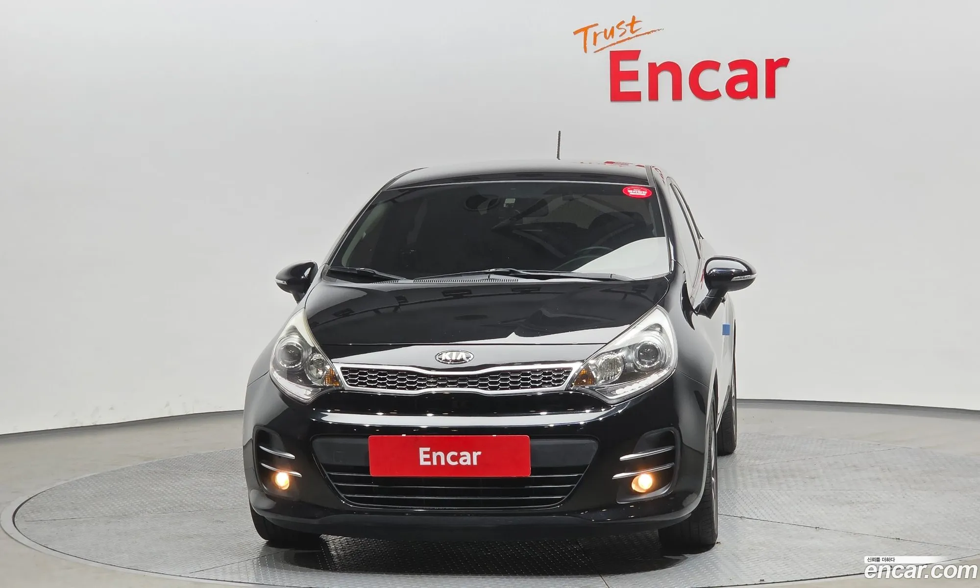 Kia Pride 2015 — 10