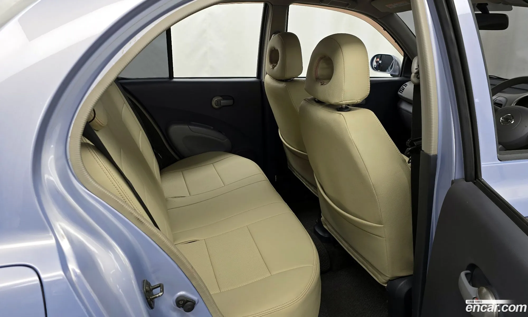 Nissan March 2002 KL90B3A9 — 13