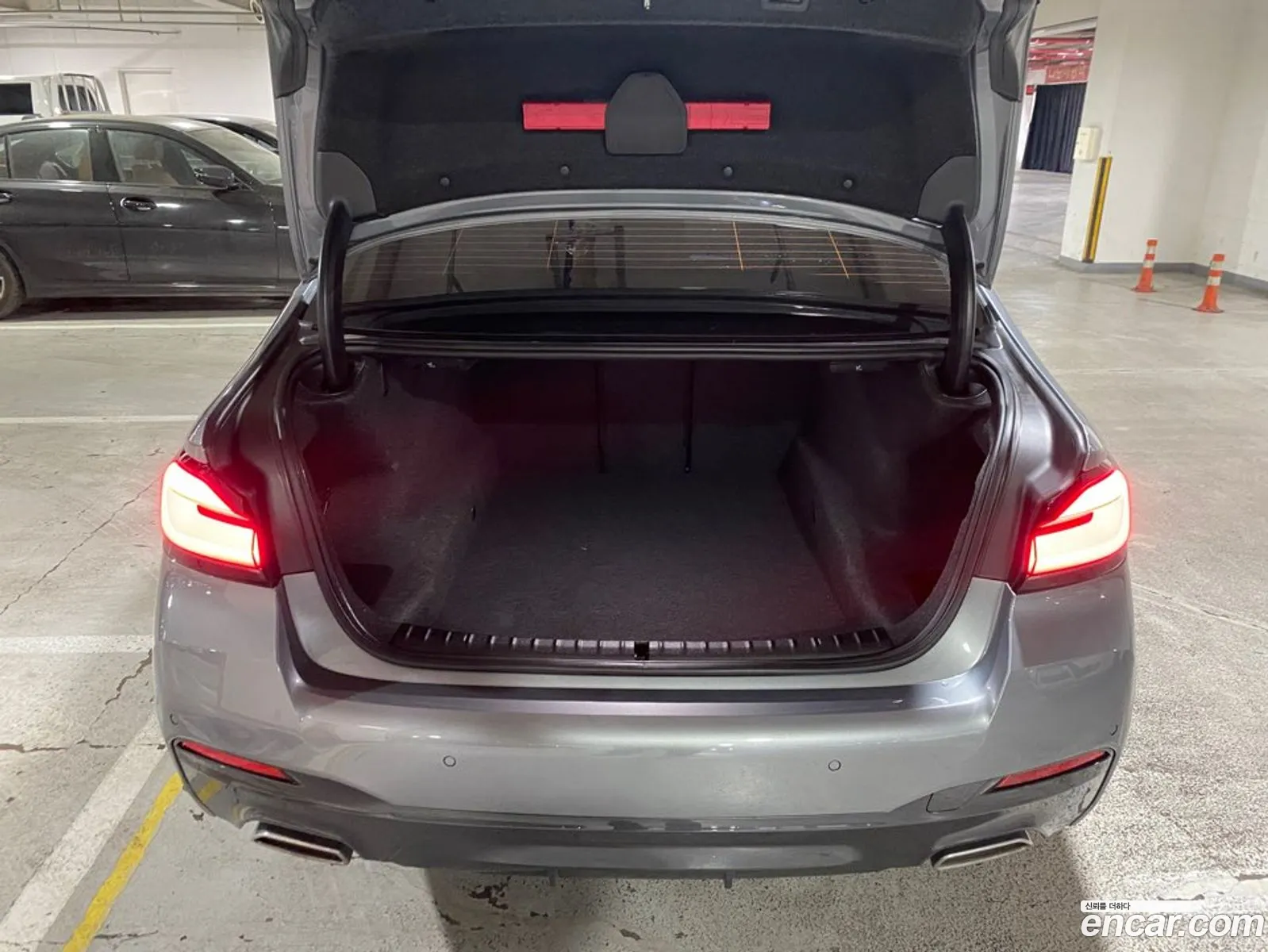 BMW 5 Series 2022 — 20