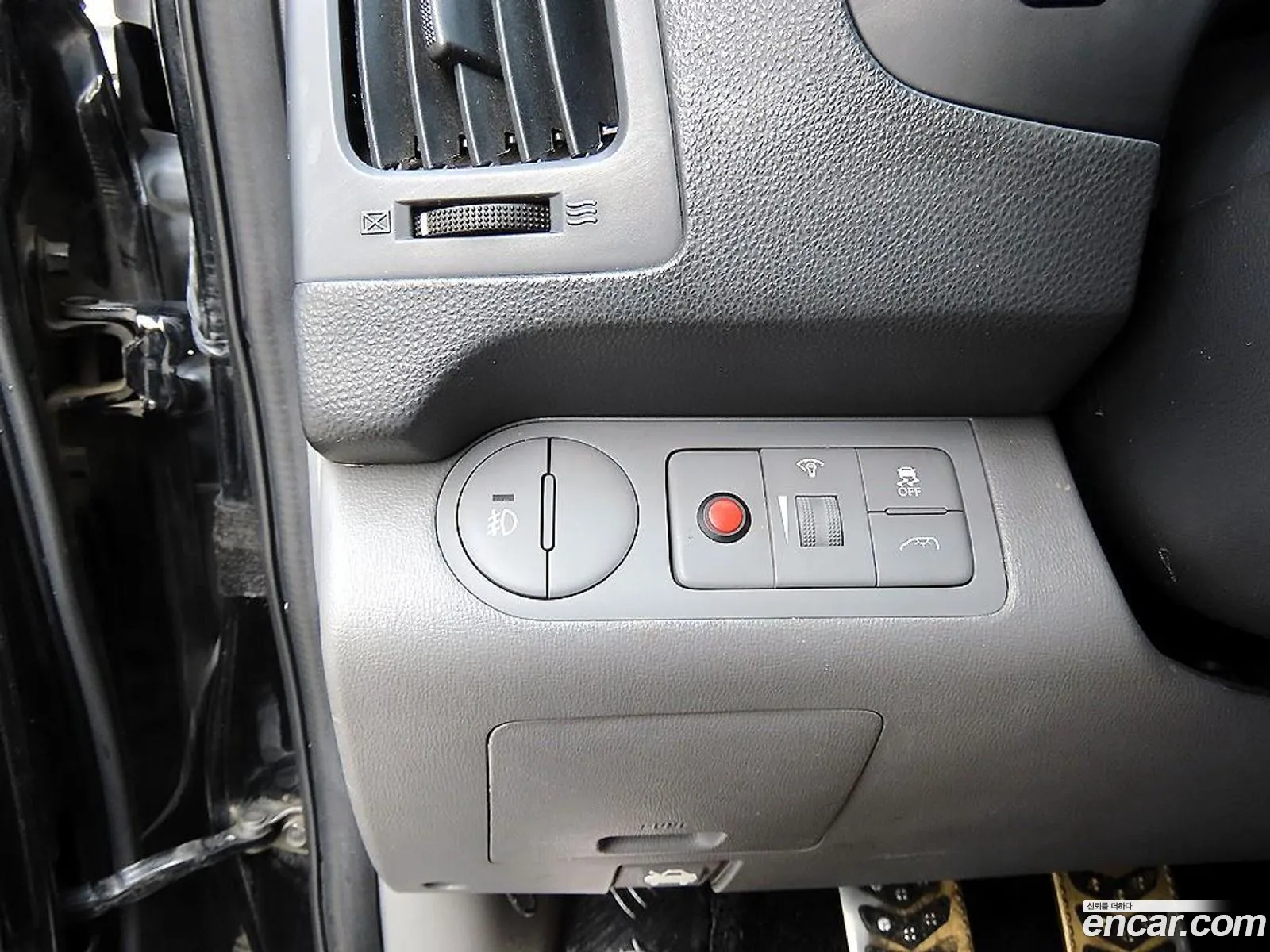 Hyundai Grand Starex 2015 — 12